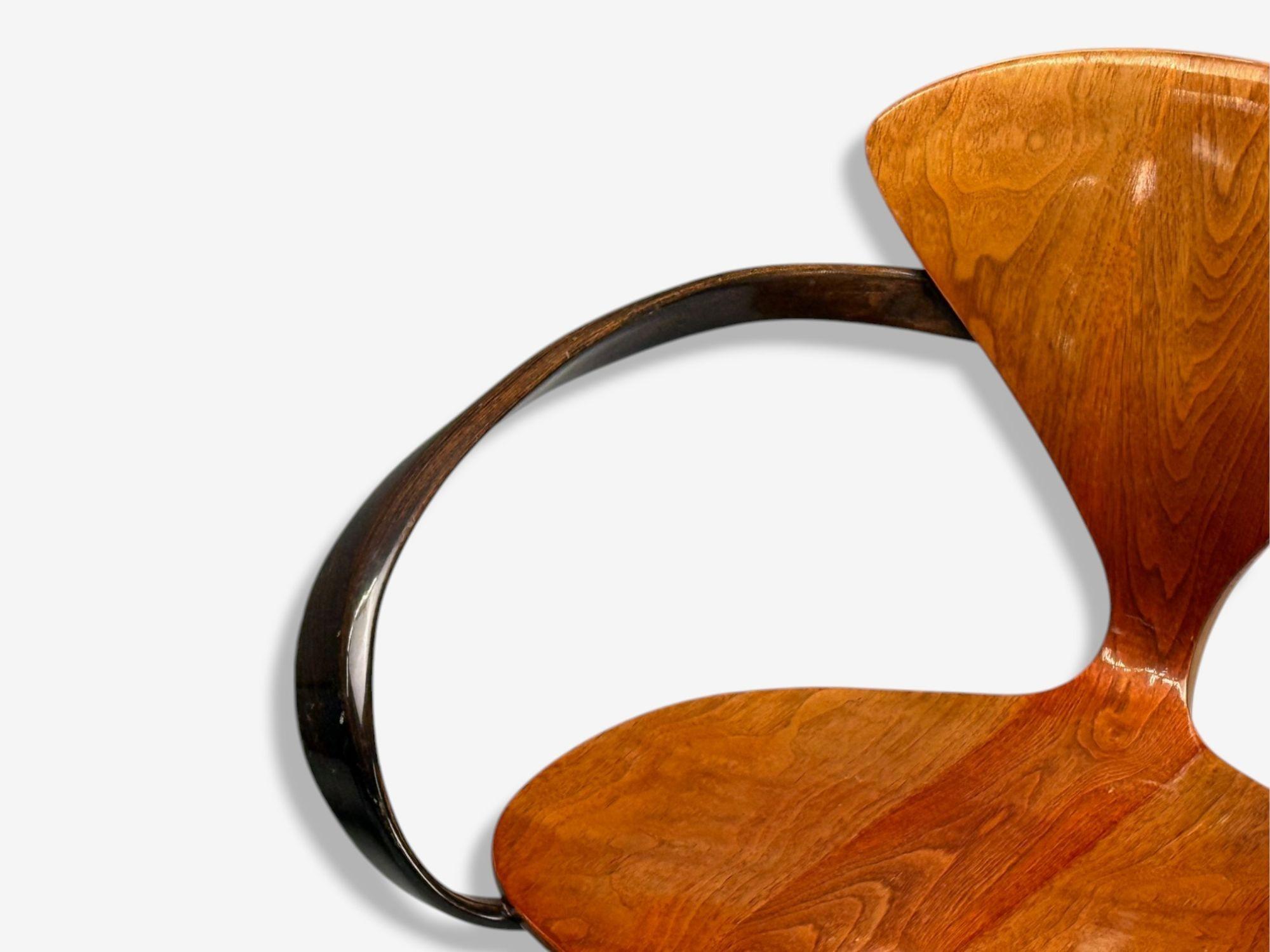 Norman Cherner, Plycraft, Mid-Century Modern, Pretzel Dining Chairs, USA, 1960s For Sale 1