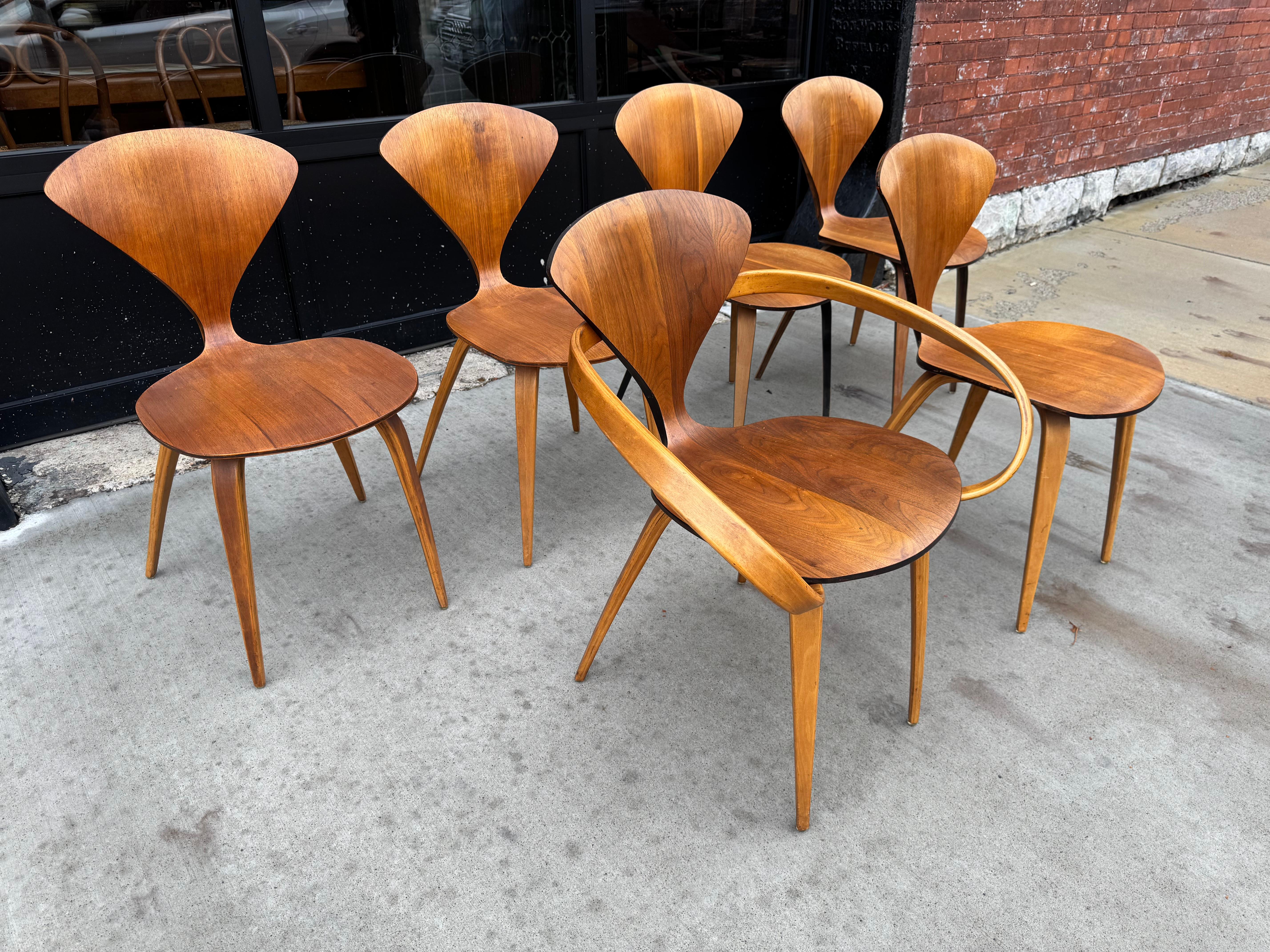 Milieu du XXe siècle Norman Cherner Plycraft Ensemble de 6 chaises de salle à manger sculpturales Moderne du milieu du siècle dernier en vente