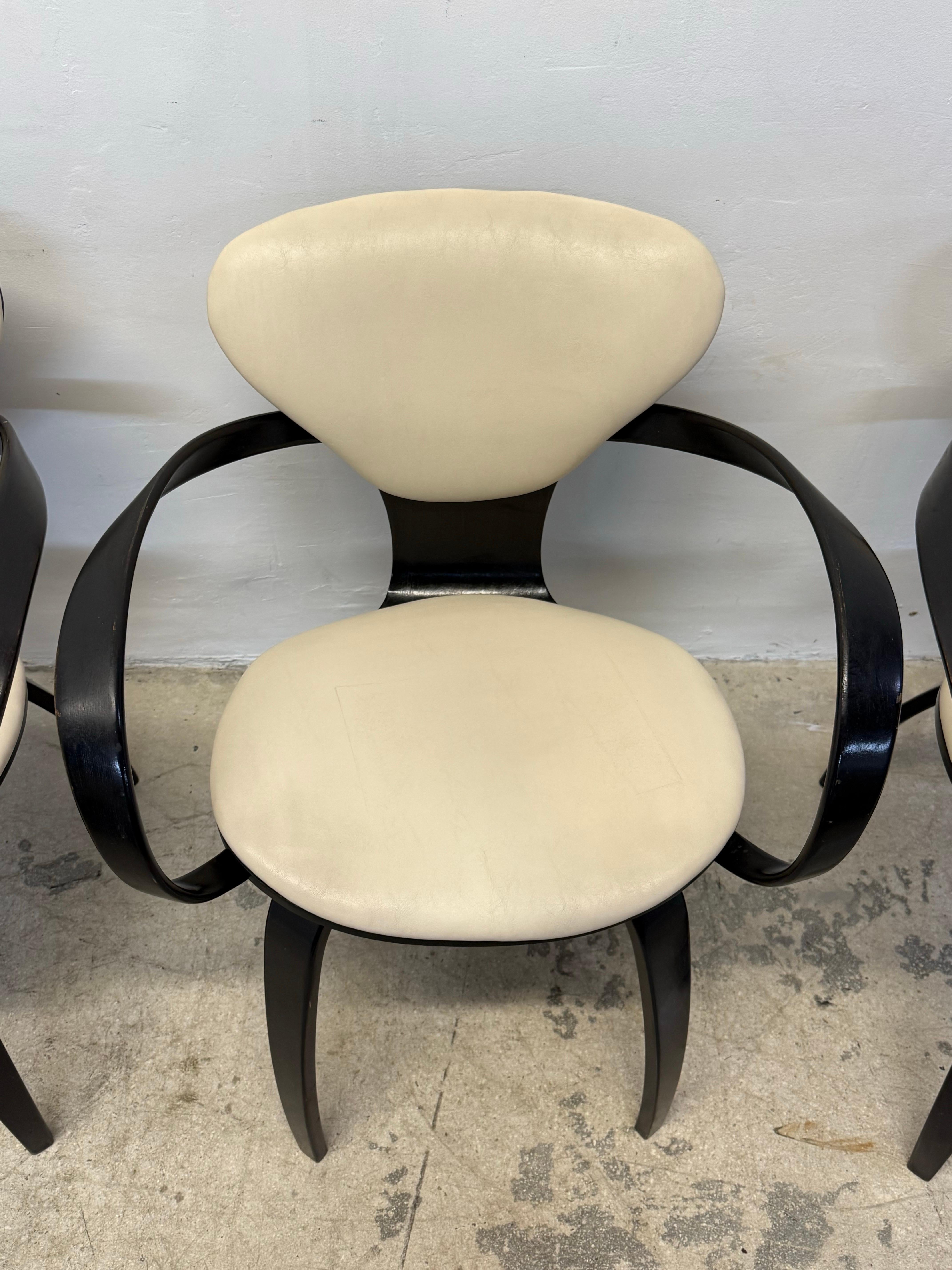 Norman Cherner Pretzel Chairs for Plycraft - Set of Four For Sale 5