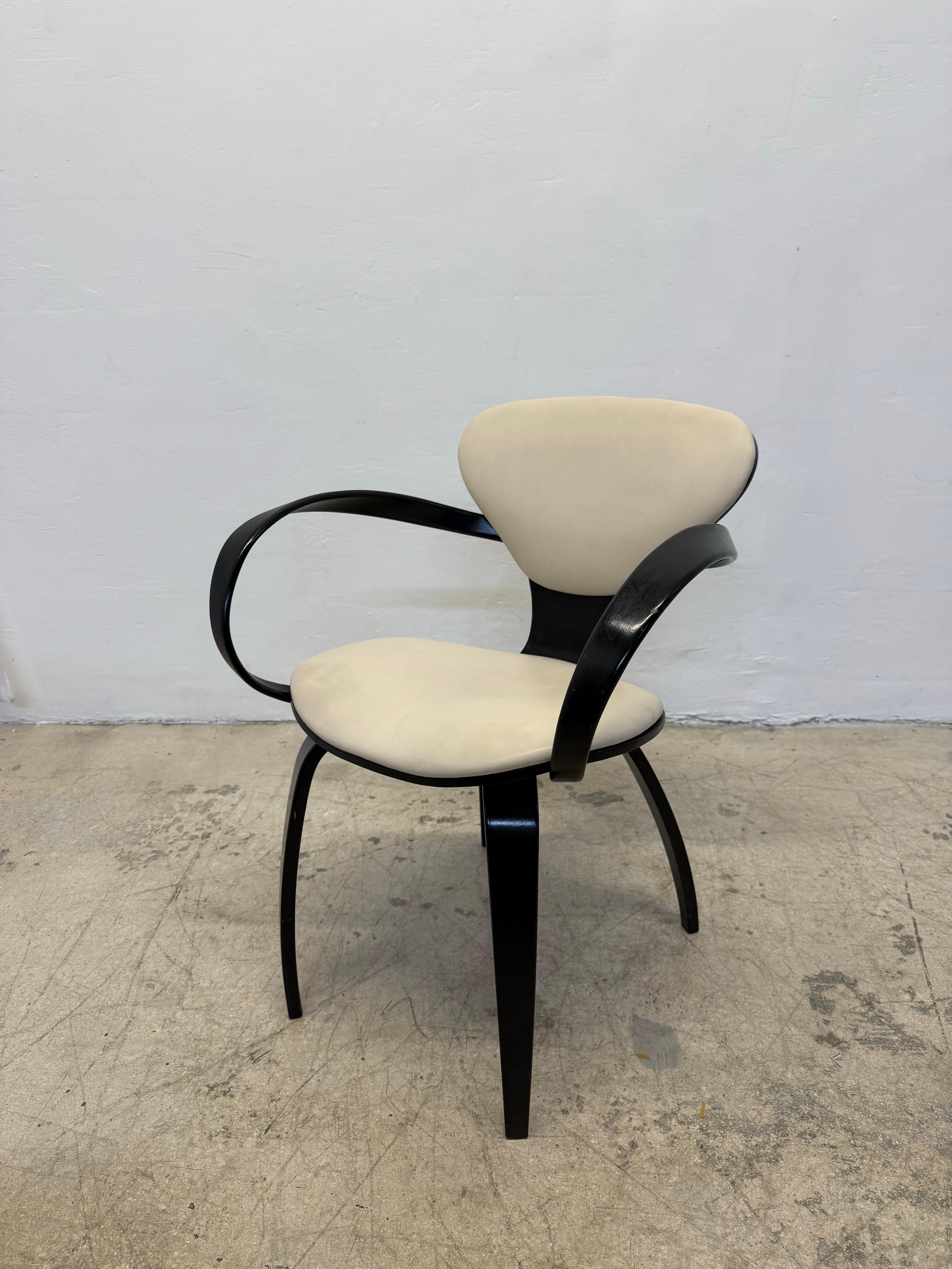 20th Century Norman Cherner Pretzel Chairs for Plycraft - Set of Four For Sale