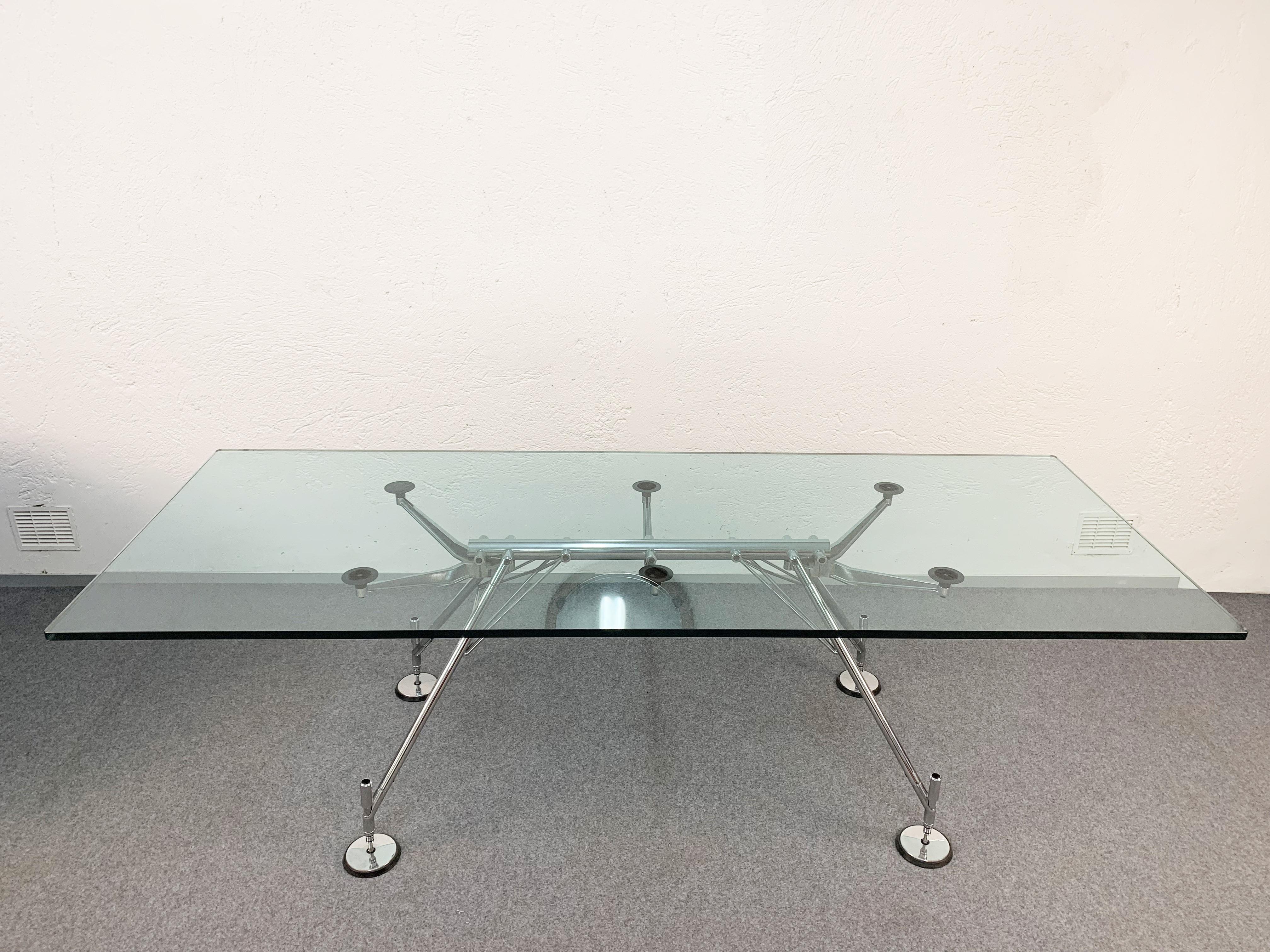 Tempered Norman Foster Chromed Metal and Glass Nomos Dining Table for Tecno, Italy, 1986