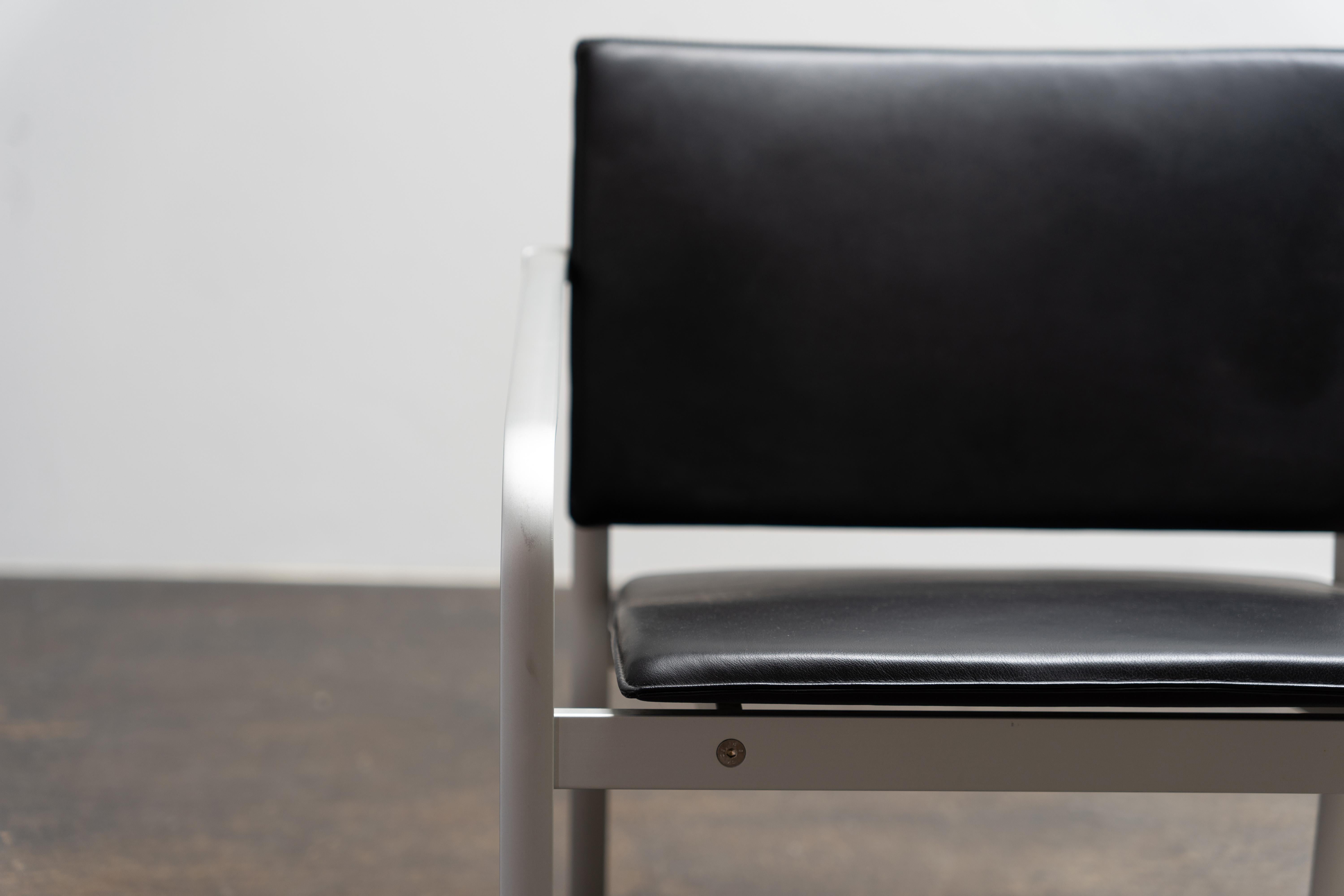 Modern Norman Foster - Leather Lounge Chairs by Thonet, A 903PF, 1999 For Sale
