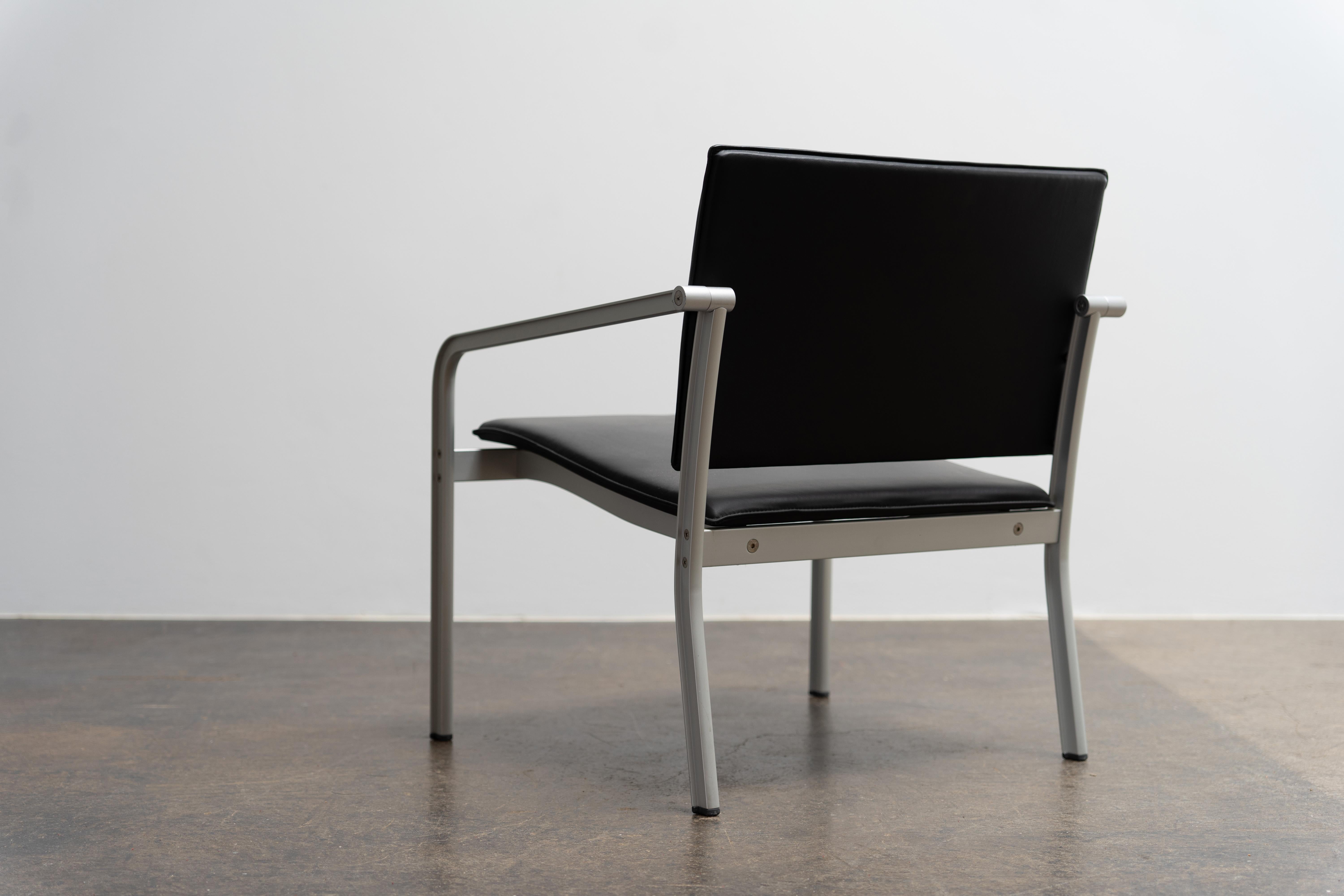 Norman Foster - Leather Lounge Chairs by Thonet, A 903PF, 1999 For Sale 1