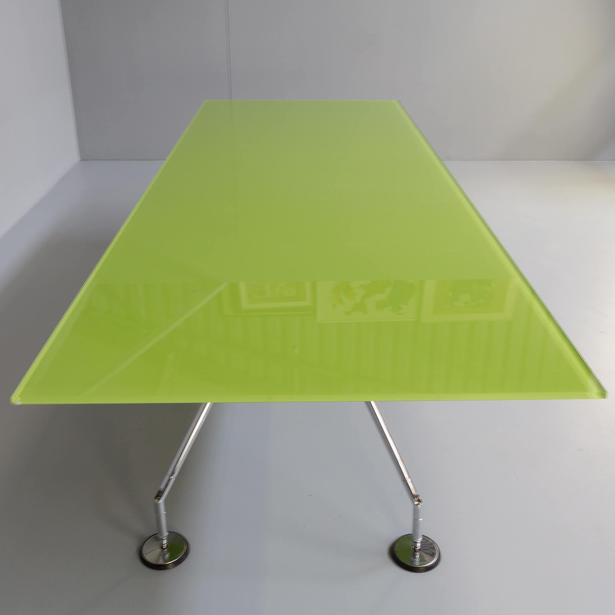 Norman Foster ‘Nomos’ Green Glass Table Desk for Tecno For Sale 2