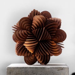 « Bloom n° 3 » de la série Bloom, sculpture organique abstraite en acier Corten