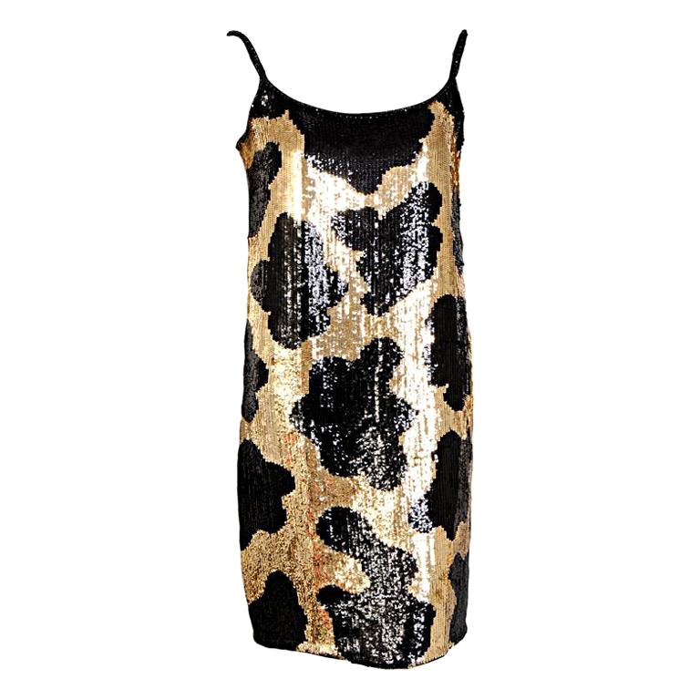 Norman Norell - Robe de soirée courte sirène à paillettes noires et dorées, portée lors d'un défilé