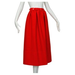 Norman Norell Jupe de hostess froncée rouge épaisse, petite taille, années 1960