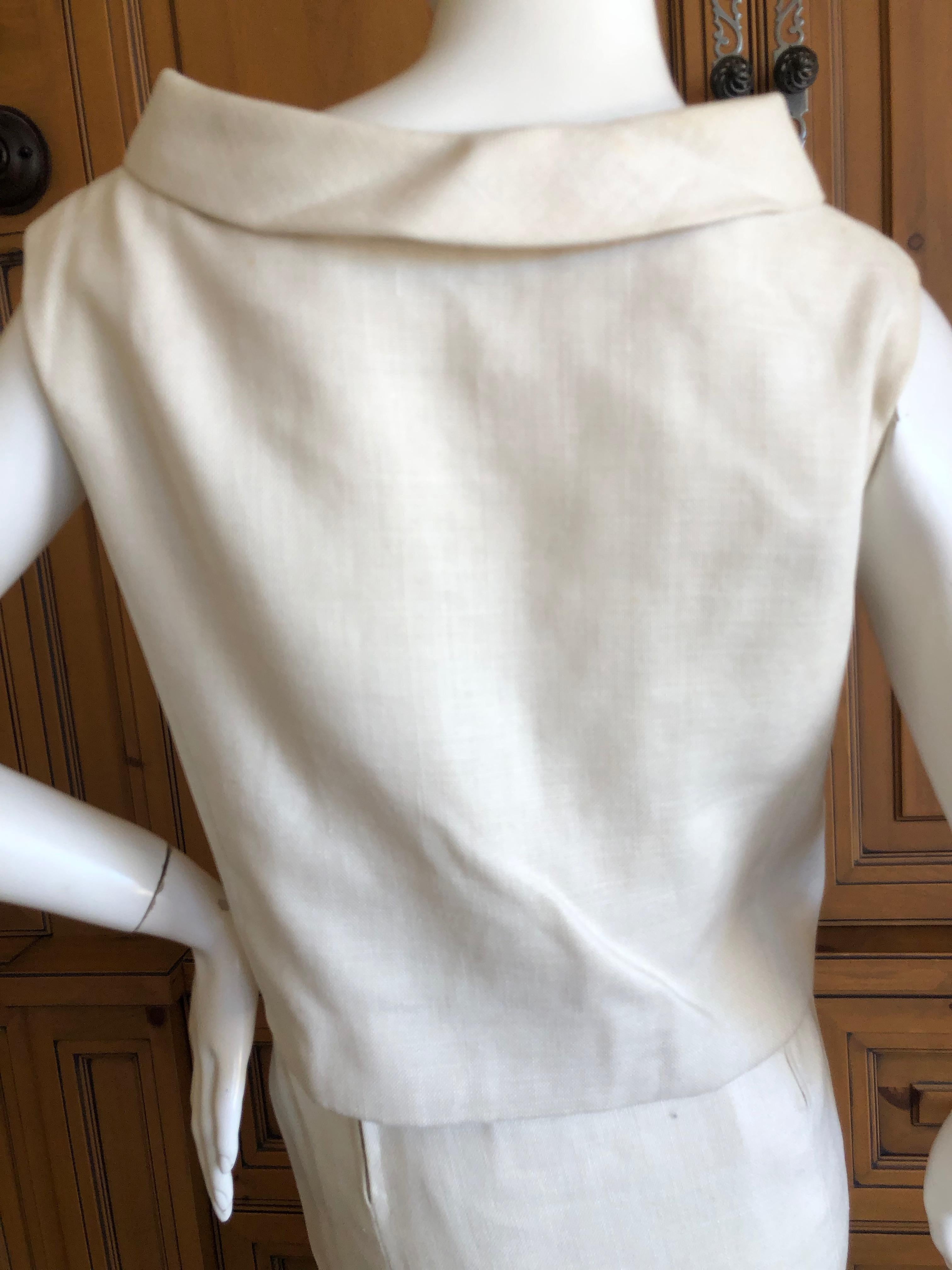Norman Norell Ivory Linen 1960's Sleeveless Double Breasted Skirt Suit  For Sale 1