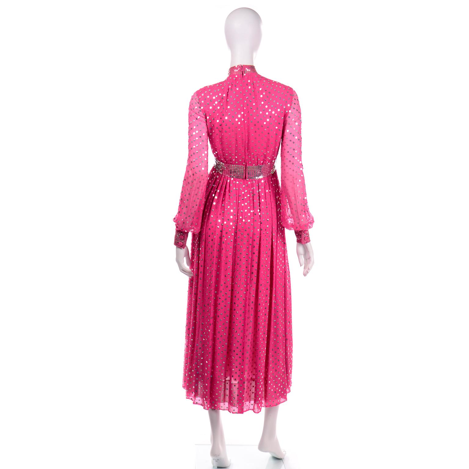 Norman Norell Rosa Vintage-Seidenkleid mit silbernen & durchsichtigen Pailletten und durchsichtigen Ärmeln  im Zustand „Gut“ in Portland, OR