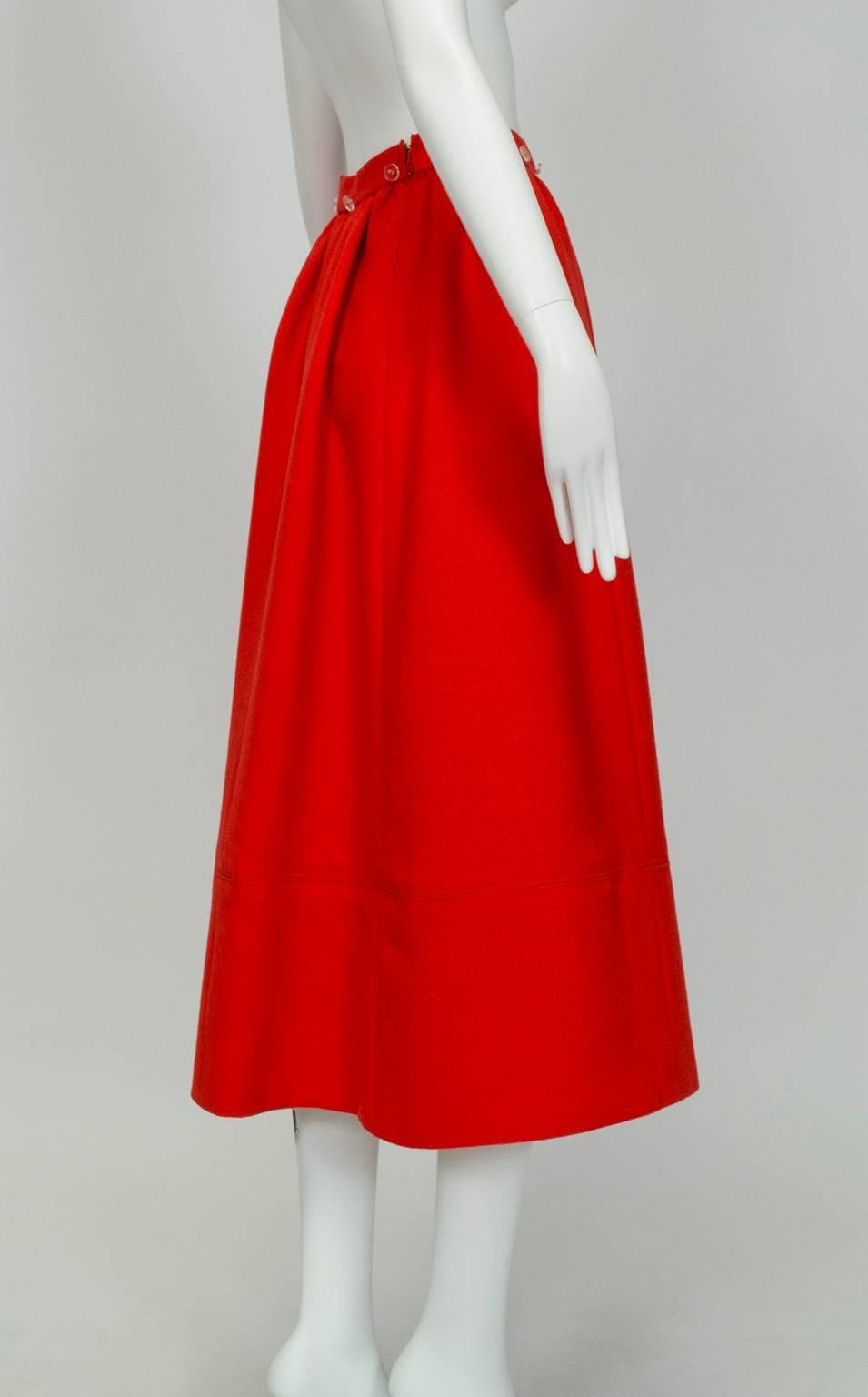 Norman Norell Heavyweight Red Gathered Hostess Skirt - Small, 1960s In Excellent Condition For Sale In Tucson, AZ
