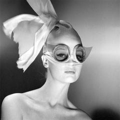 Norman Parkinson 'Katherine Pastrie, Tahiti, 1960'