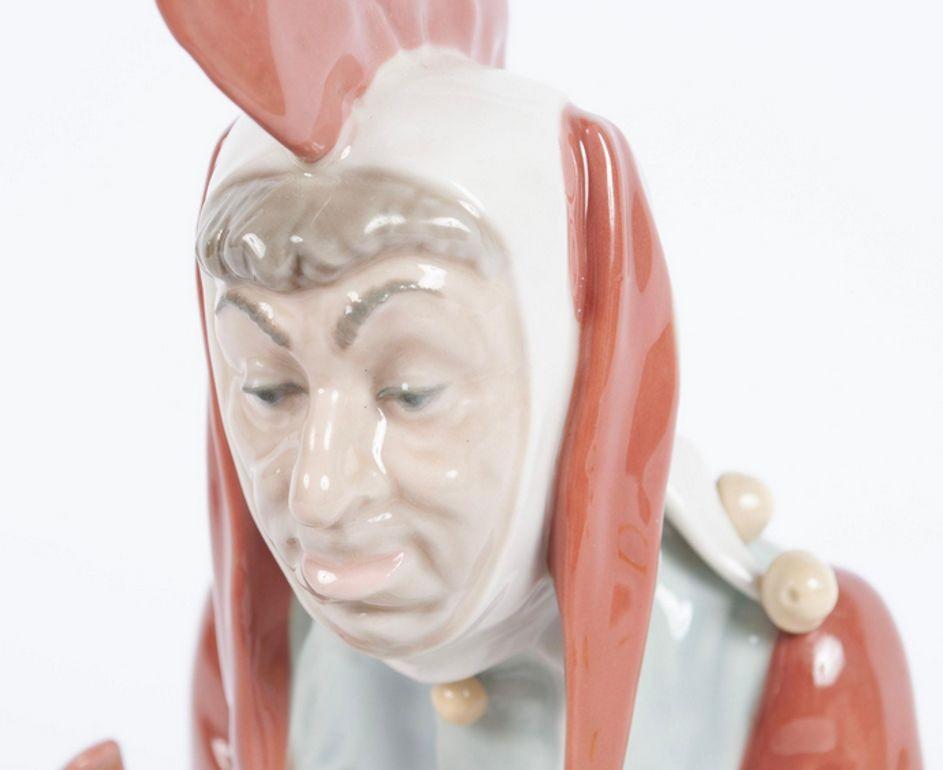 Ceramica Statua di giullare di corte di Norman Rockwell di Lladró Porcelain, Ltd 1234/5000 in vendita