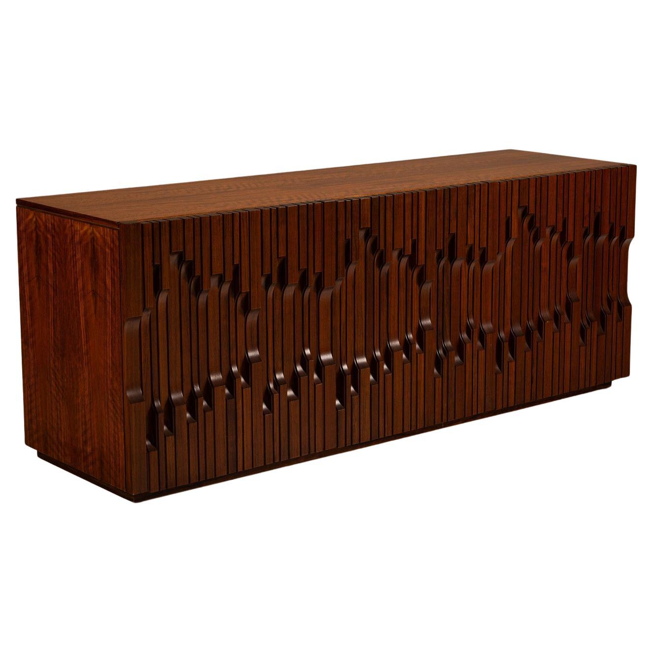 "Norman" Sideboard in Walnut by Luciano Frigerio, Italy 1970s For Sale