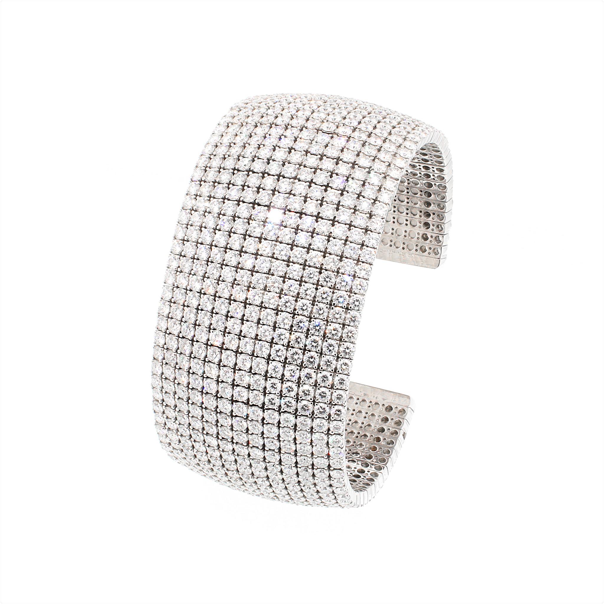 Norman Silverman Diamond Cuff Bracelet in 18k White Gold In Good Condition For Sale In New York, NY