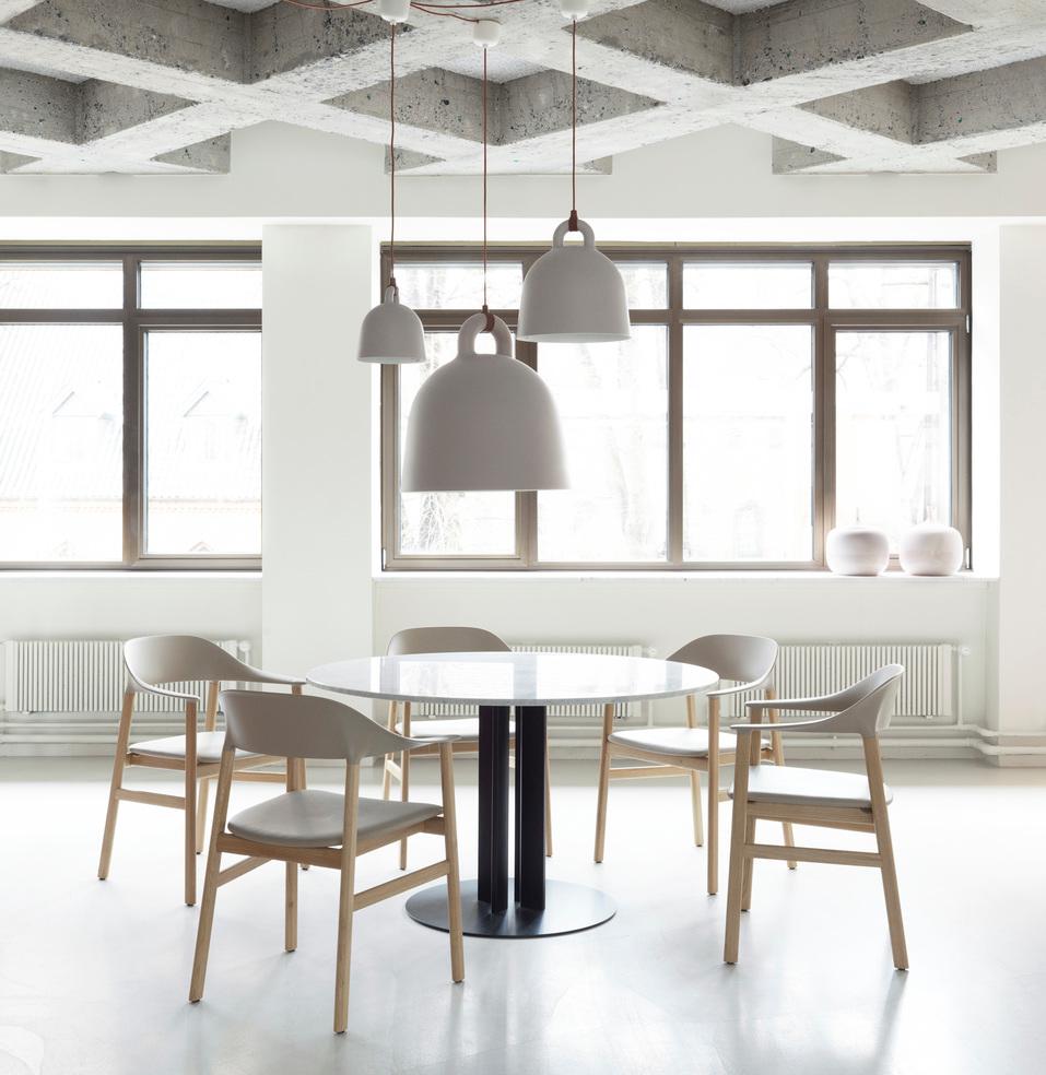 Normann Copenhagen Bell Pendant Lamp Medium by Andreas Lund & Jacob Rudbeck For Sale 1