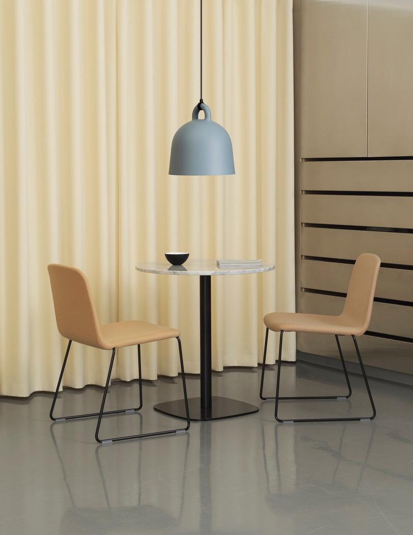 Normann Copenhagen Bell Pendant Lamp Small by Andreas Lund & Jacob Rudbeck For Sale 4