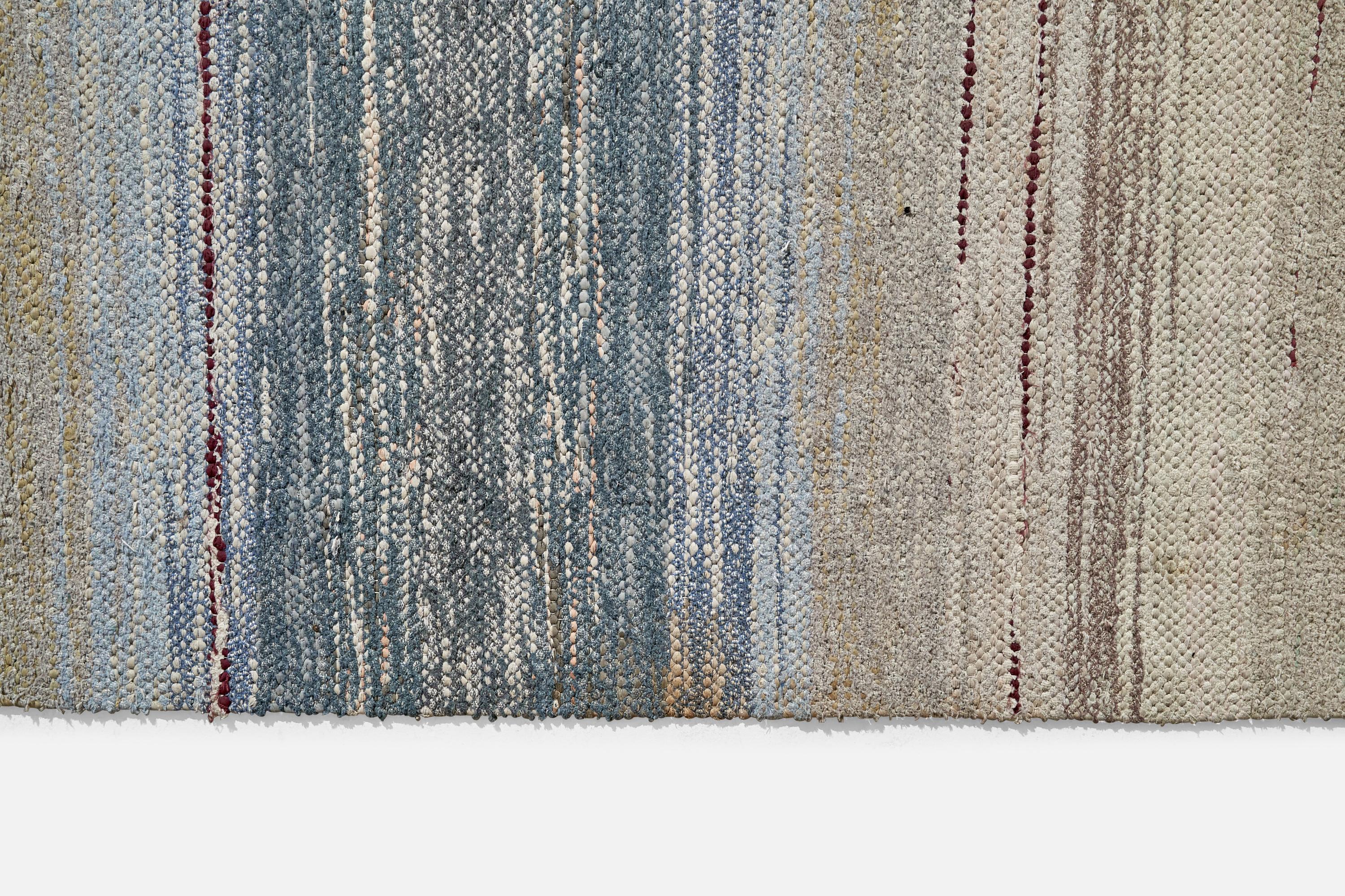 Norrbottens Hemslöjdsförening, Carpet, Wool, Sweden, 1950s In Fair Condition For Sale In High Point, NC