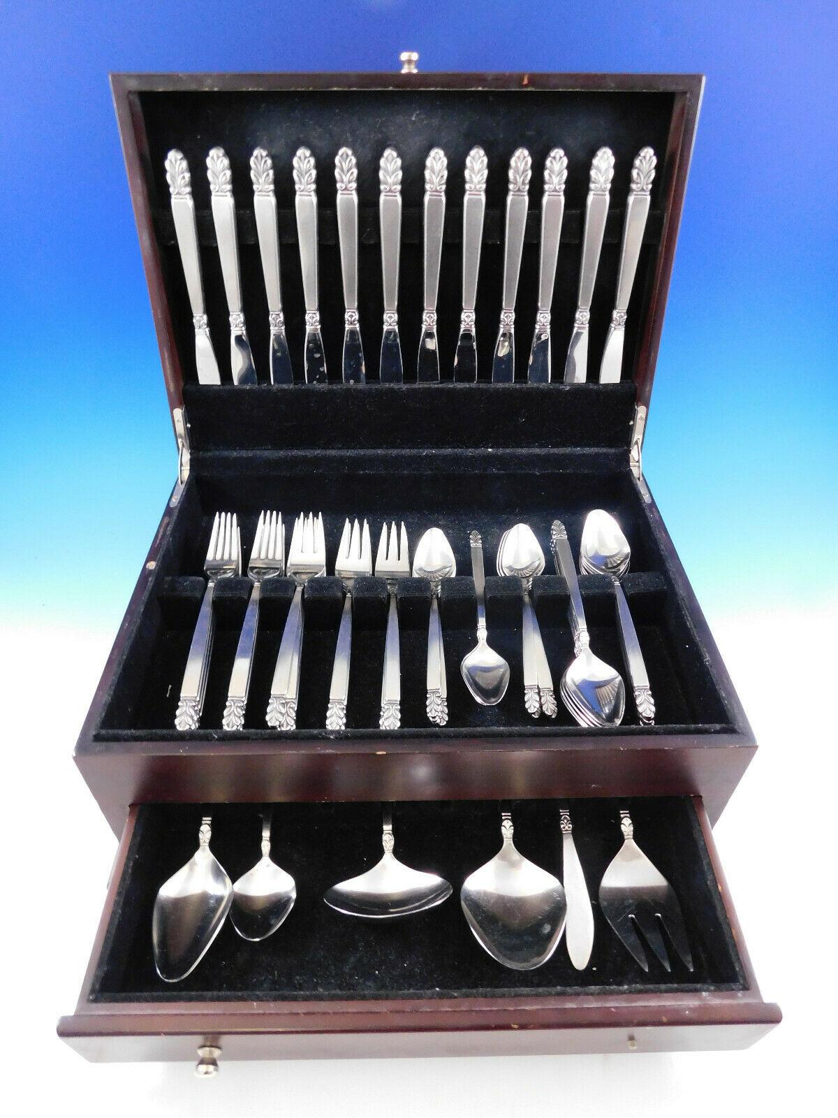 Norse by International stainless steel Flatware set - 66 Pieces. This set includes:

12 Knives, 8 7/8