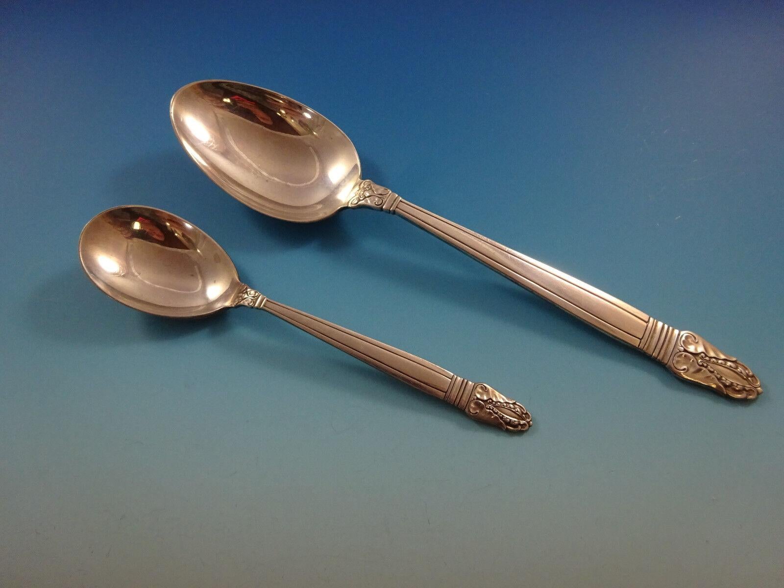 Metà XX secolo Norse by International Sterling Set di posate per la cena 8 Servizio 63 pezzi in vendita