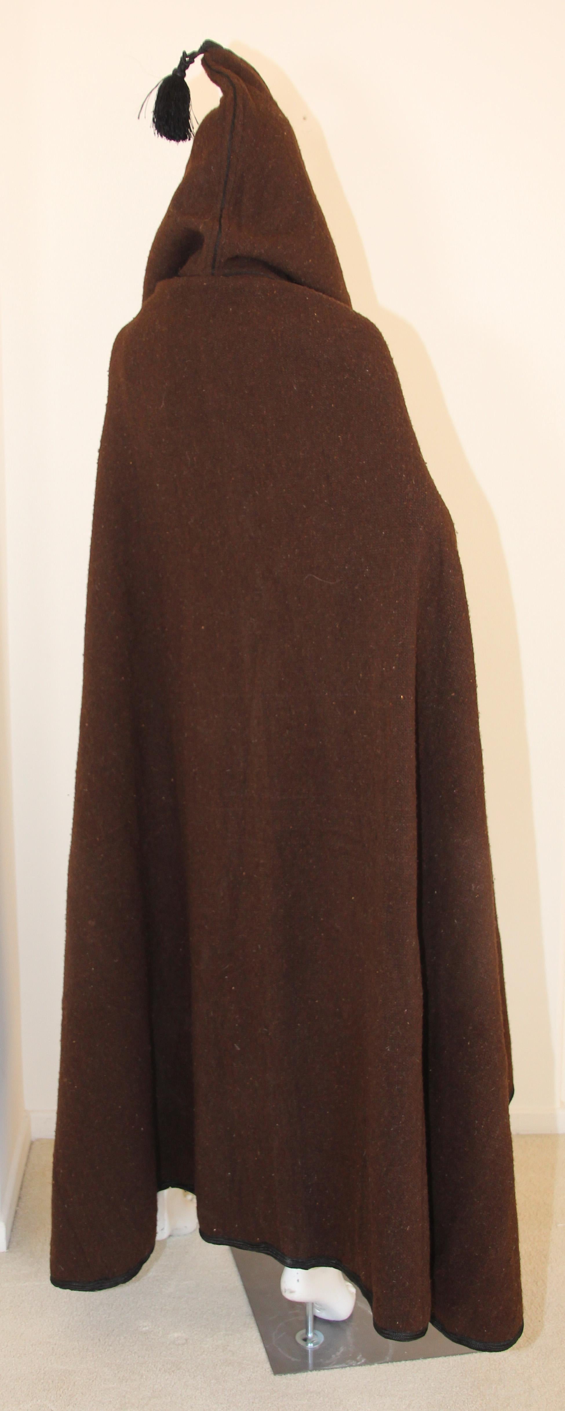 North Africa Berber Ethnic Moroccan Burnous Brown Wool Cape 1