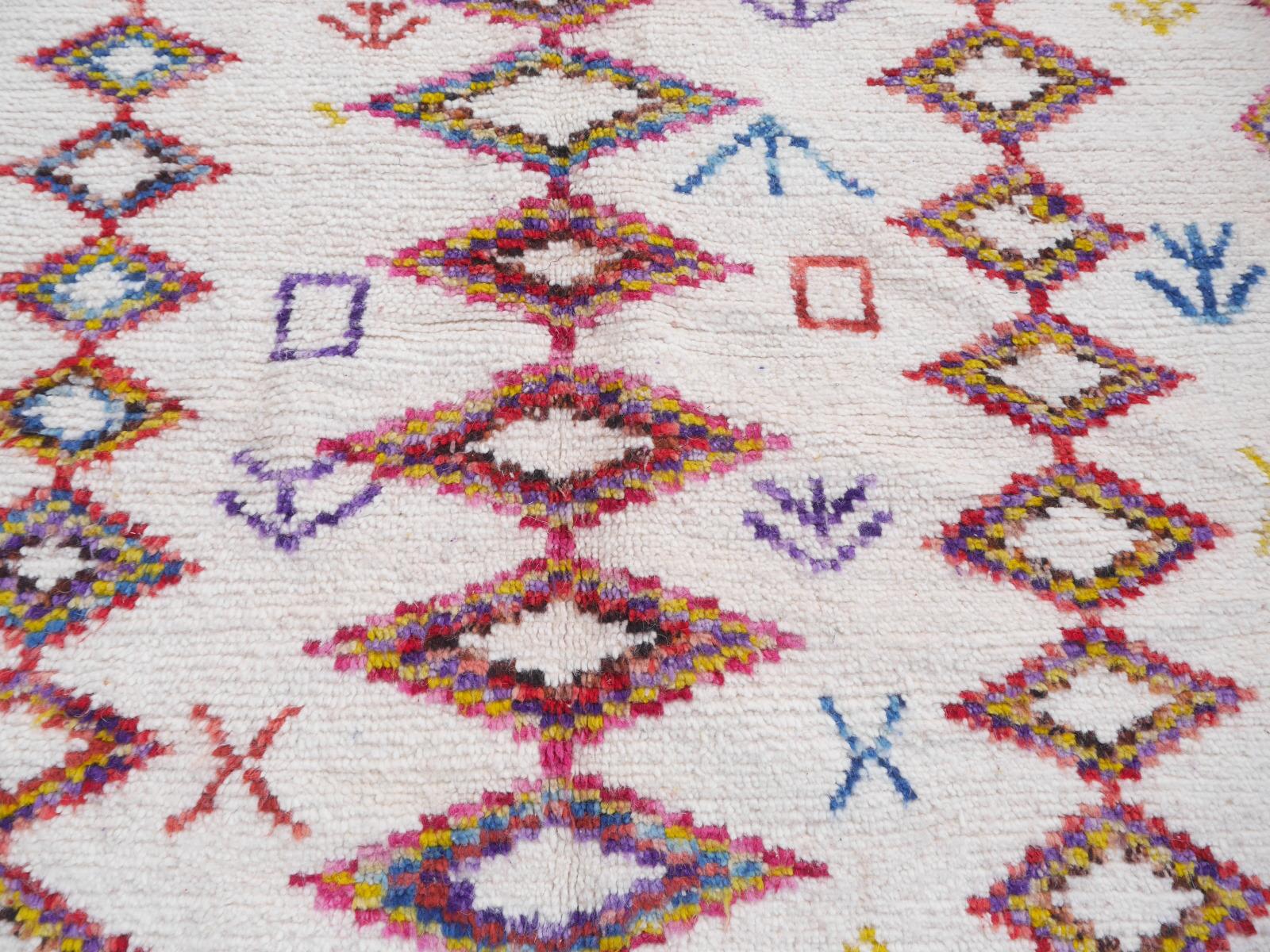 Hand-Knotted North African Moroccan Berber Rug Diamond Design Wool White, Pink