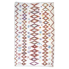 North African Moroccan Berber Rug Diamond Design Wool White, Pink