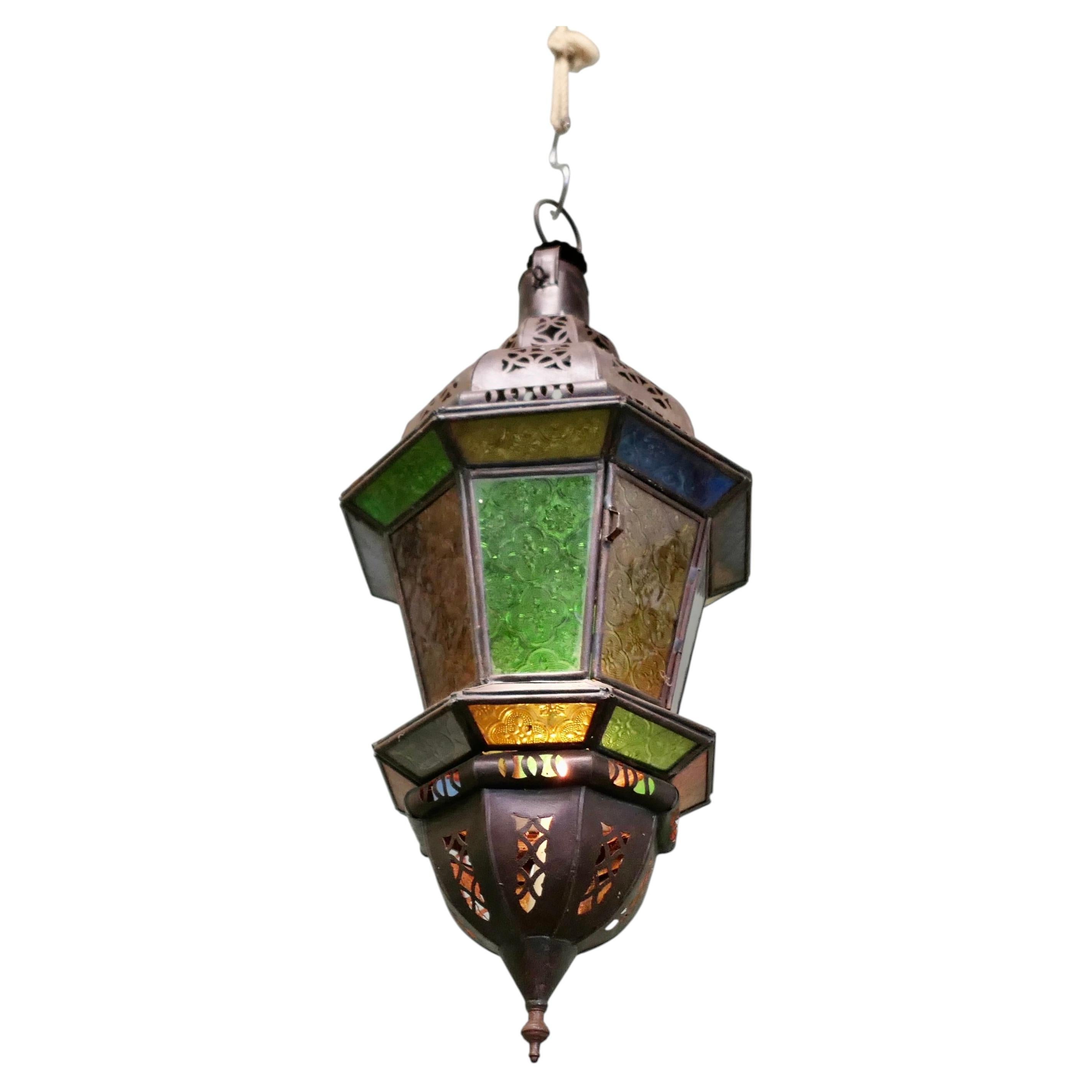 Abat-jour pour lanterne suspendue en verre Stained glass d'Afrique du Nord en vente