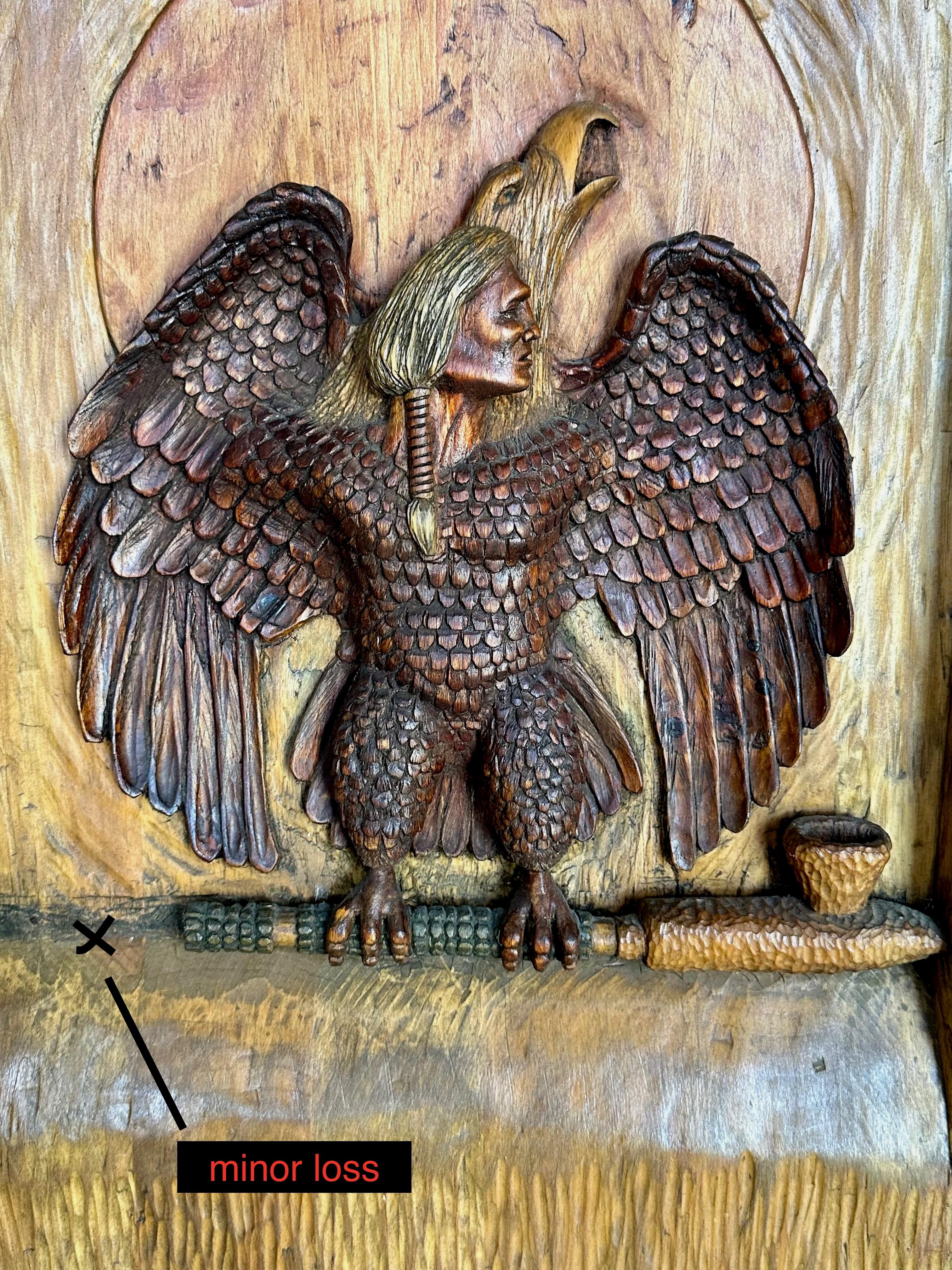 Águila india norteamericana Tallada en madera Águila de Wilfred Swampy en venta 4