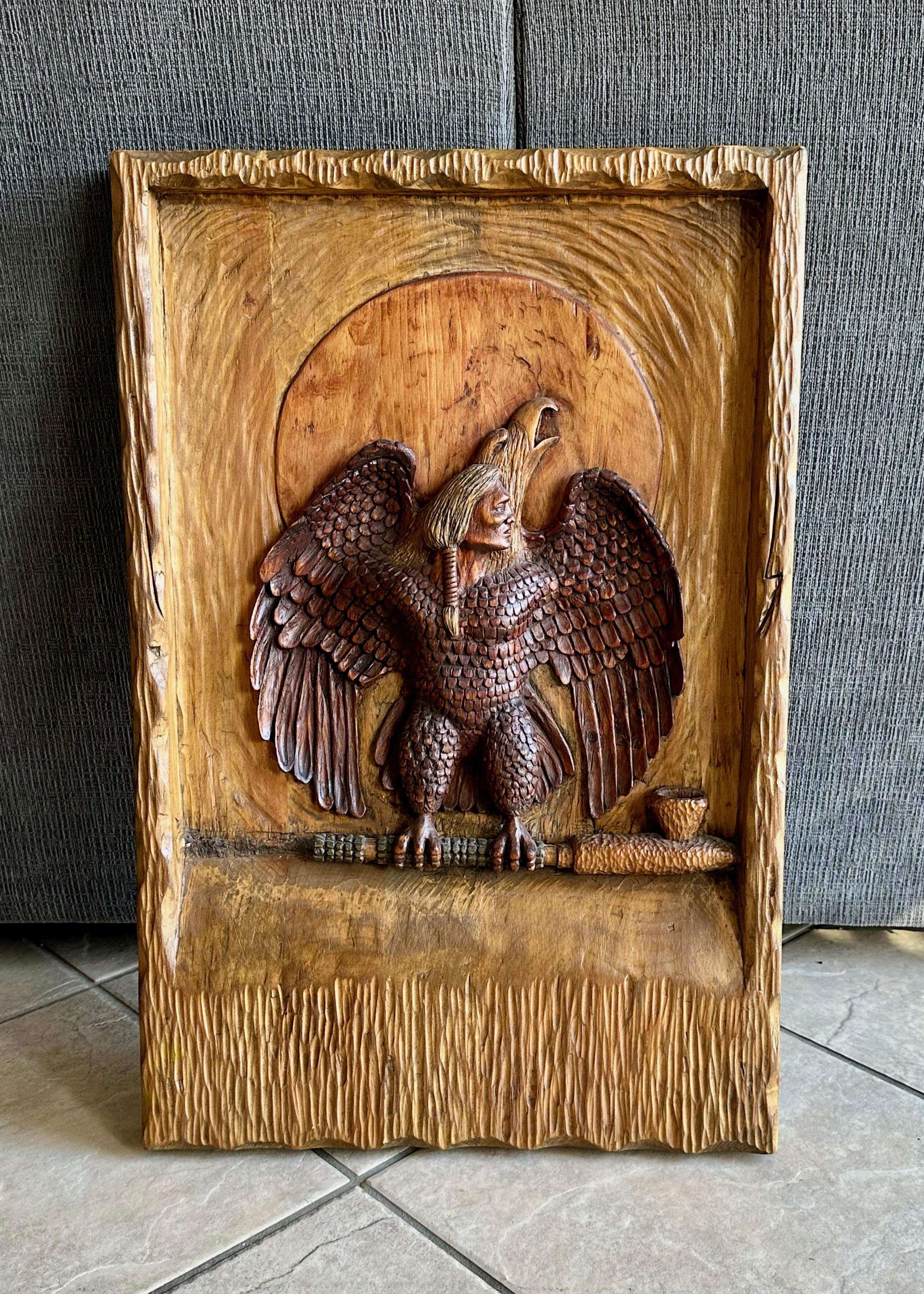Águila india norteamericana Tallada en madera Águila de Wilfred Swampy Canadiense en venta