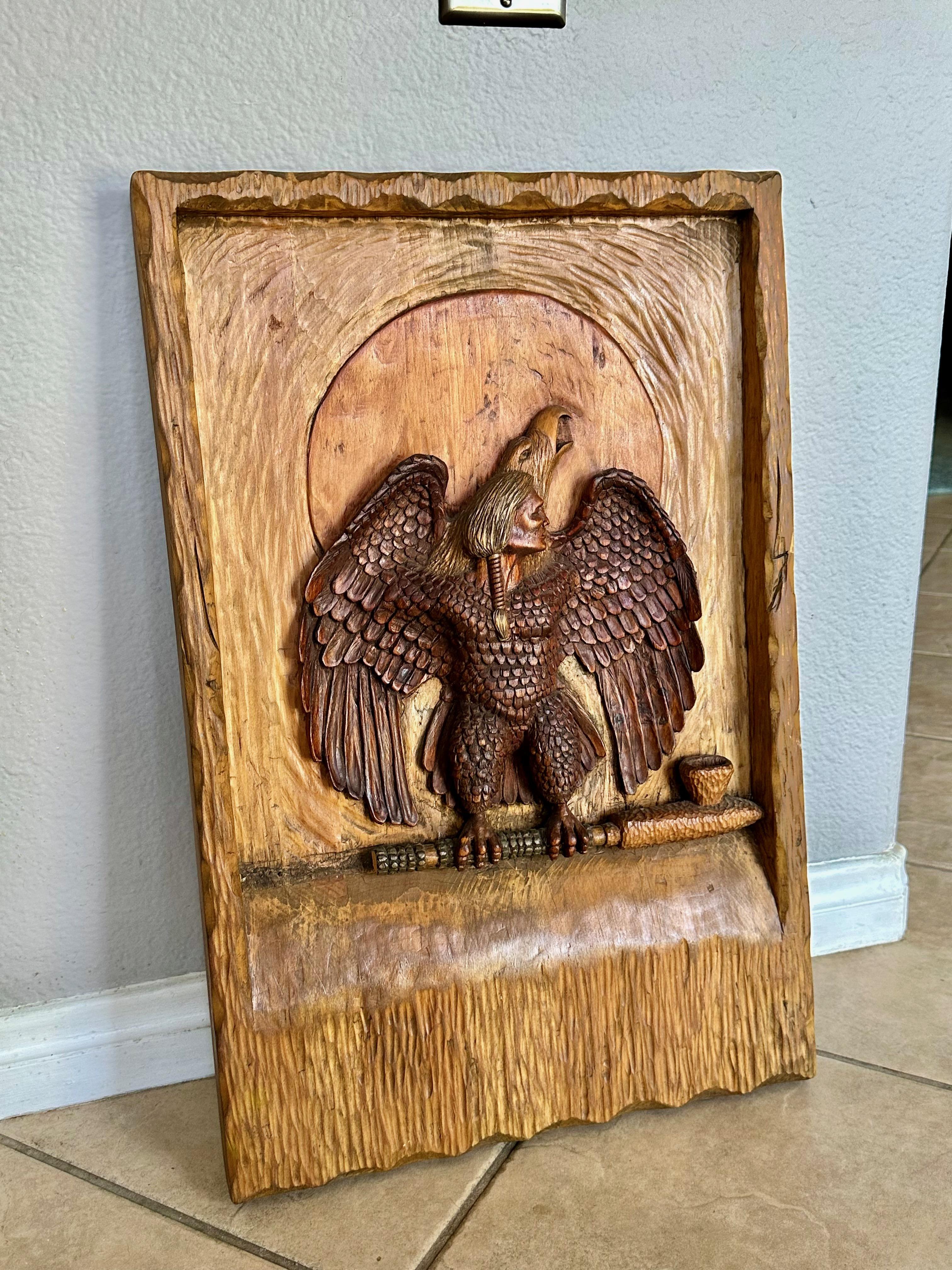 Águila india norteamericana Tallada en madera Águila de Wilfred Swampy finales del siglo XX en venta