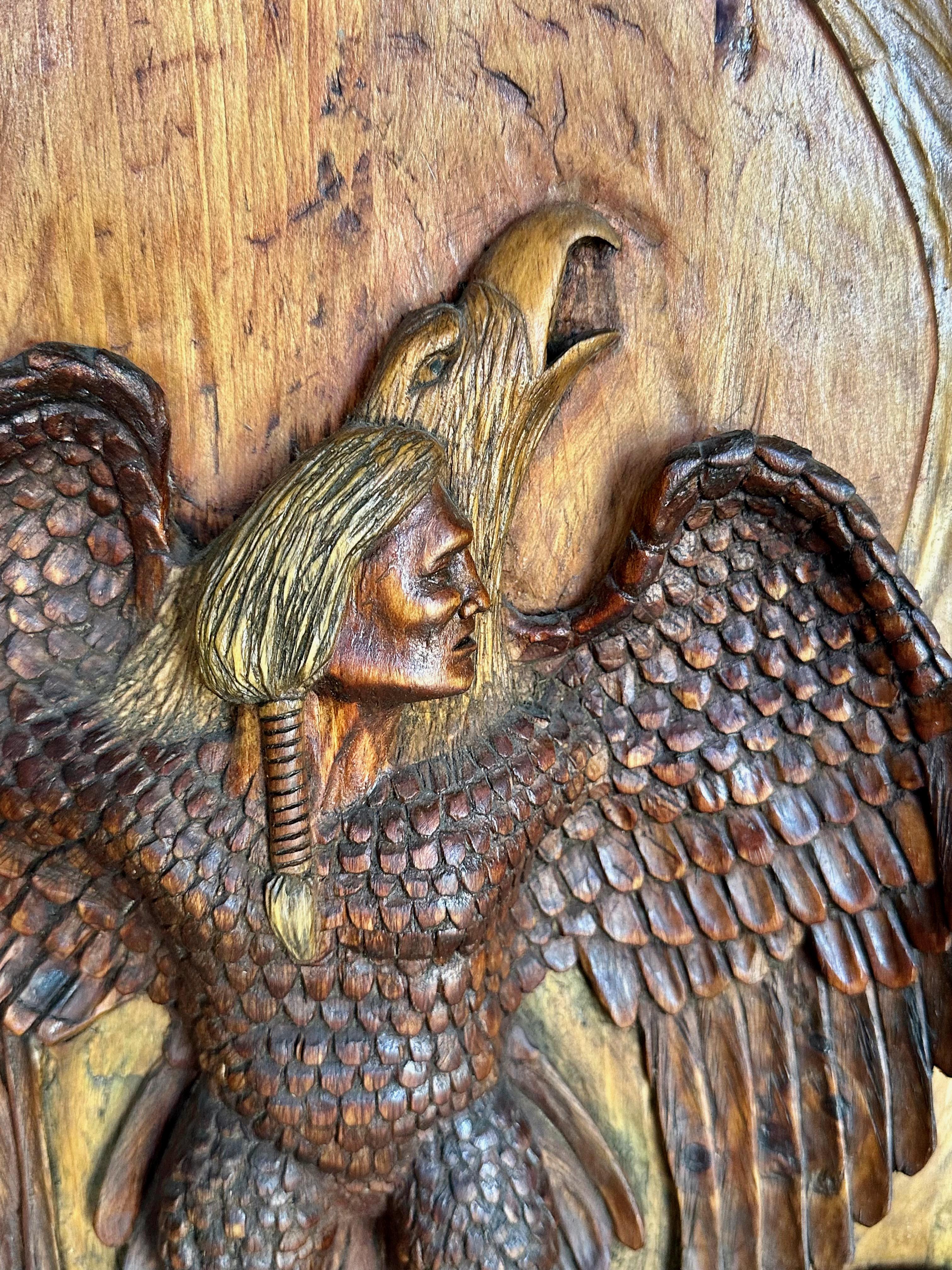 Águila india norteamericana Tallada en madera Águila de Wilfred Swampy en venta 2