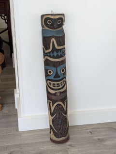 North American Totemic Wood Sculpture with Polychrome Decoration