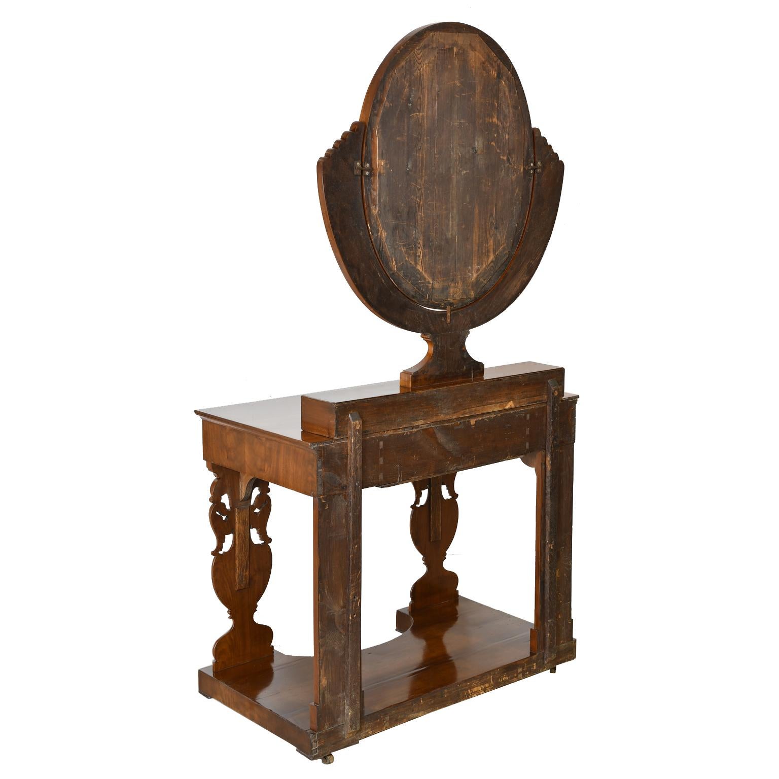 Début du XIXe siècle Coiffeuse/table console Biedermeier d'Allemagne du Nord en acajou avec miroir, vers 1825 en vente