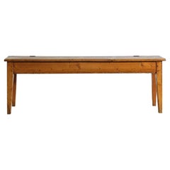 Panca da ingresso con cerniera in legno Larice del periodo tardo neoclassico, 1830 ca.