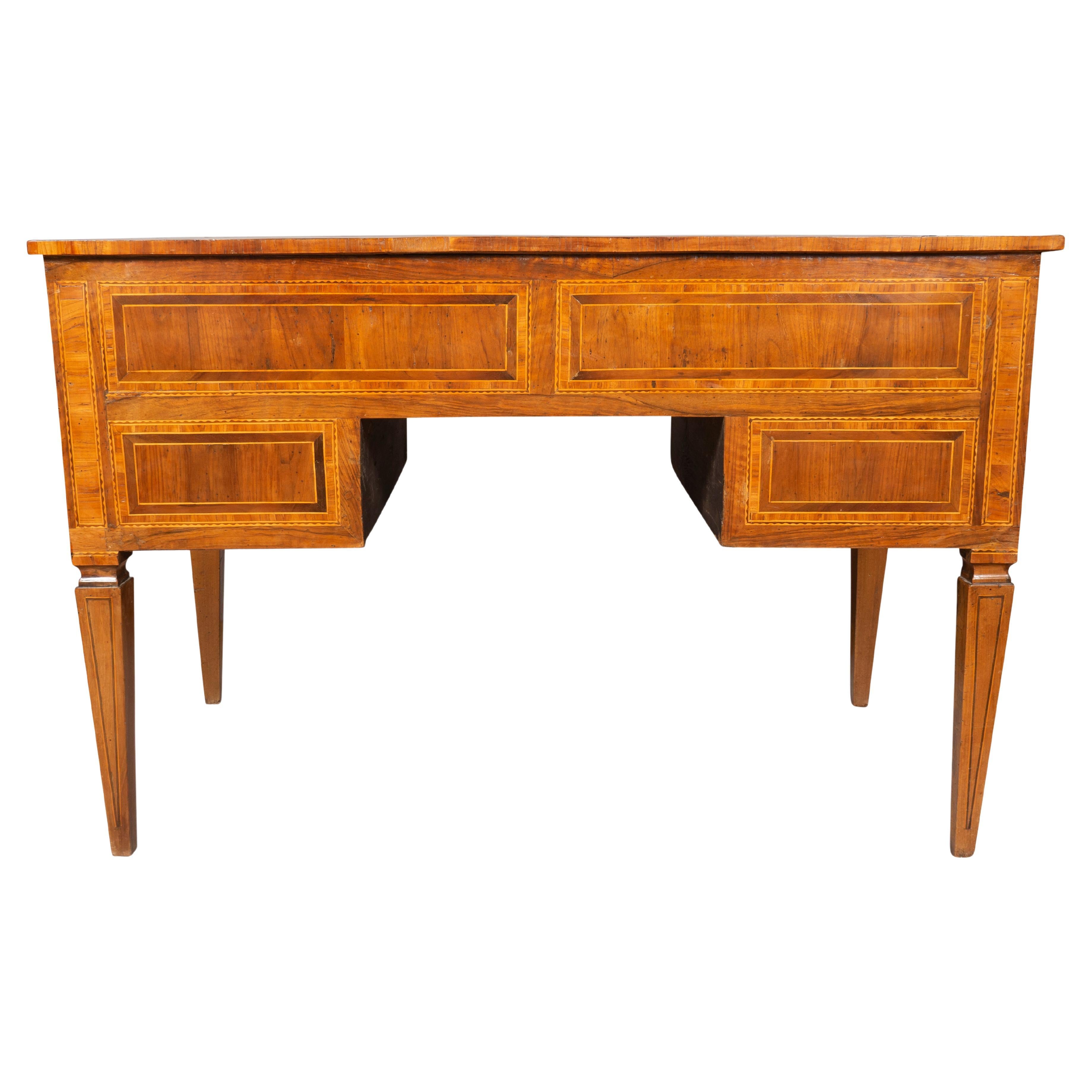 North Italian Neoclassical Walnut and Inlaid Writing Table In Good Condition For Sale In Essex, MA