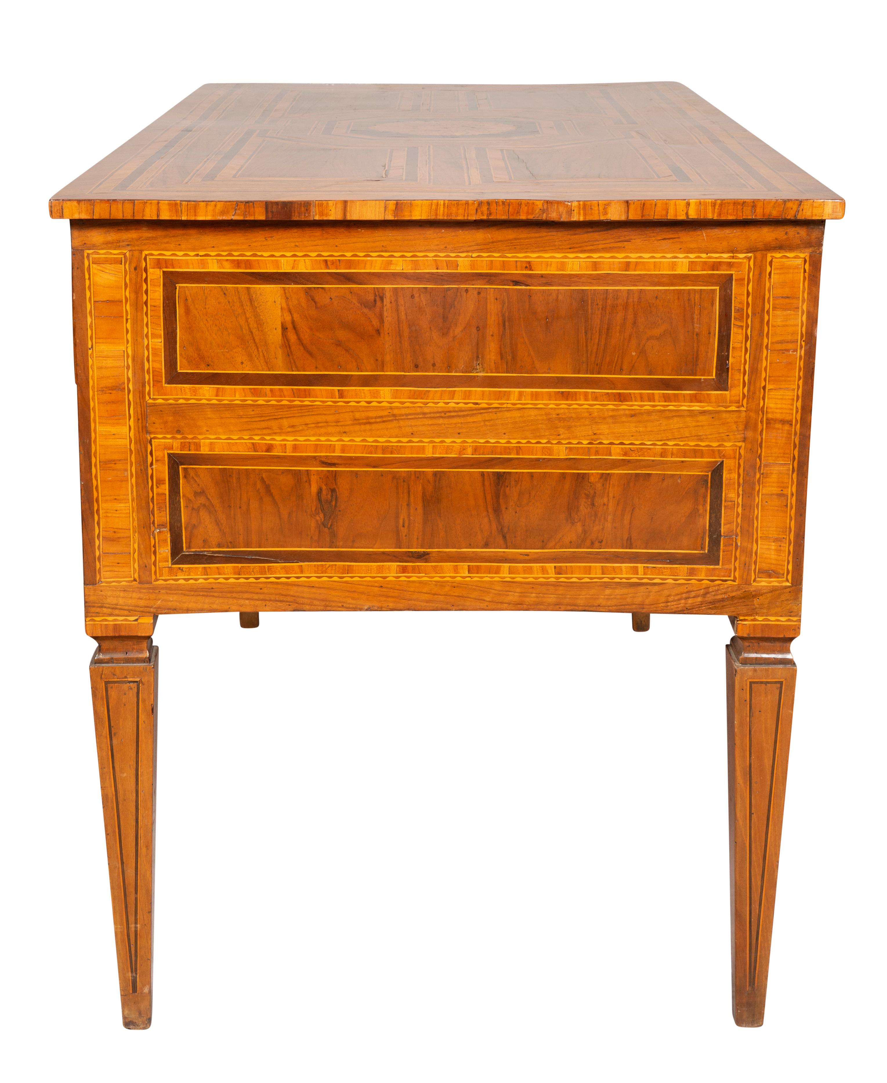 Early 19th Century North Italian Neoclassical Walnut and Inlaid Writing Table For Sale