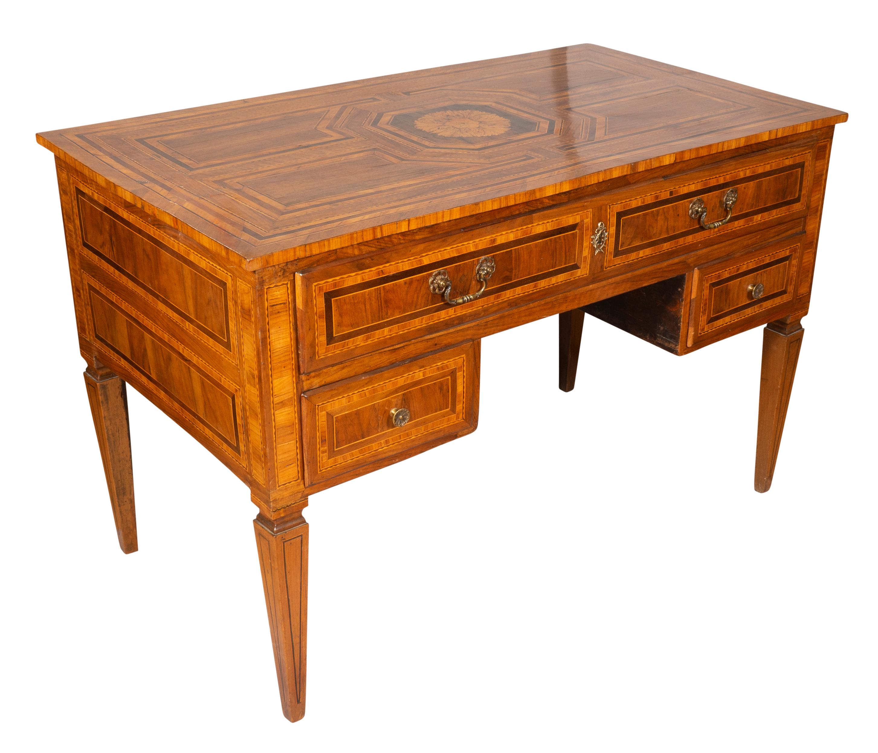 North Italian Neoclassical Walnut and Inlaid Writing Table For Sale 5