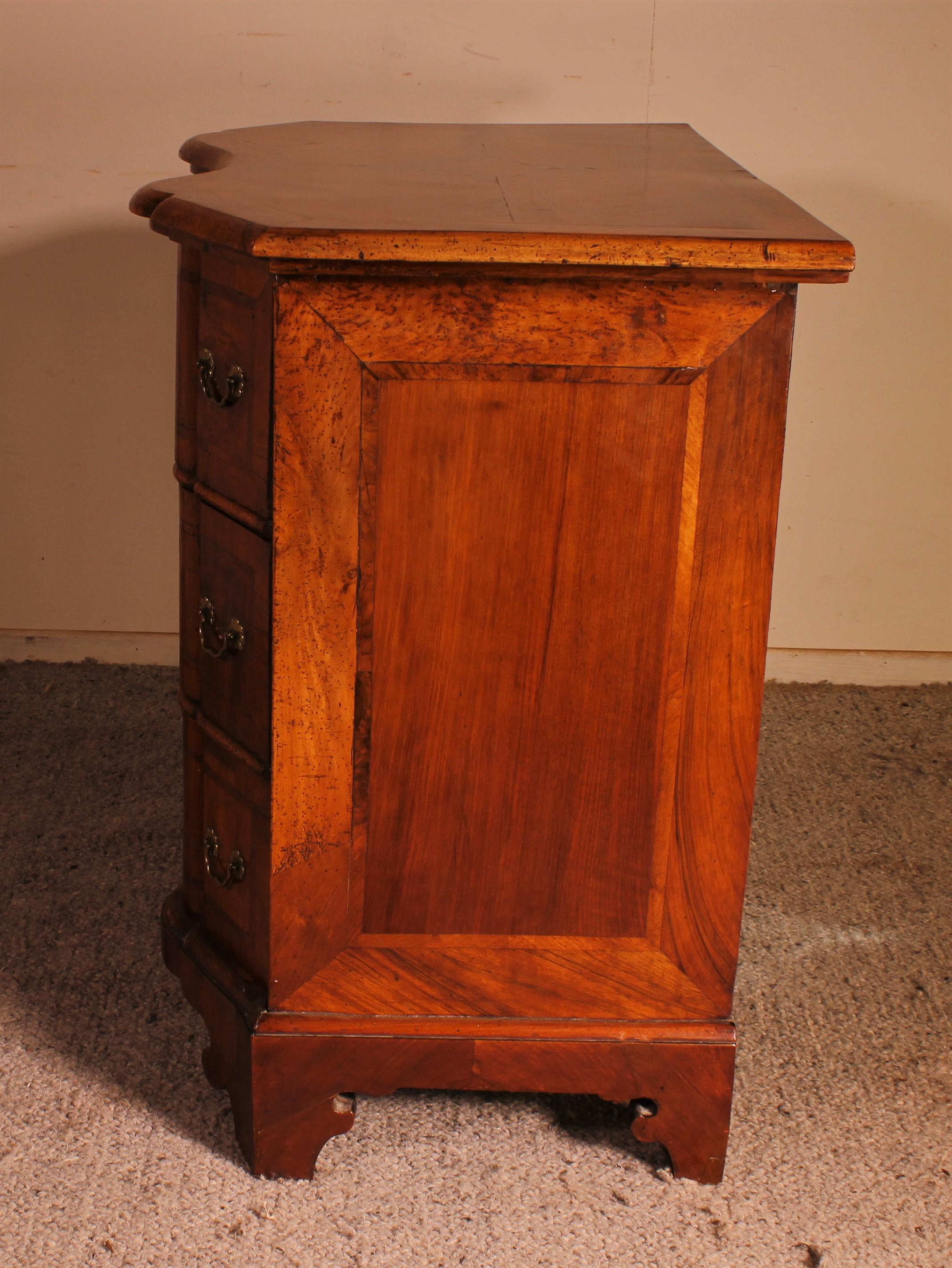 North of Italy Walnut Commode, 18th Century For Sale 2
