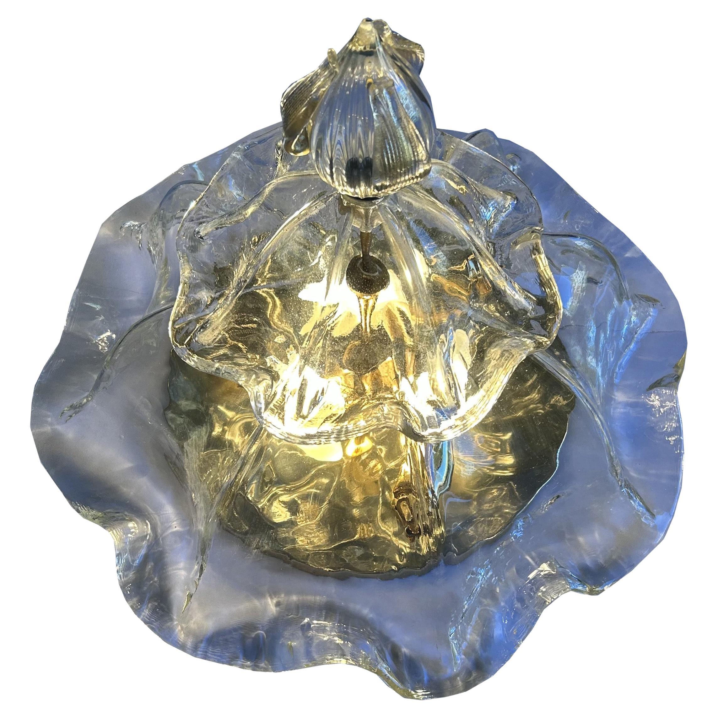 Magnífica lámpara de techo de La Murrina, Murano, Italia. Inclusiones de oro, luz radiante.