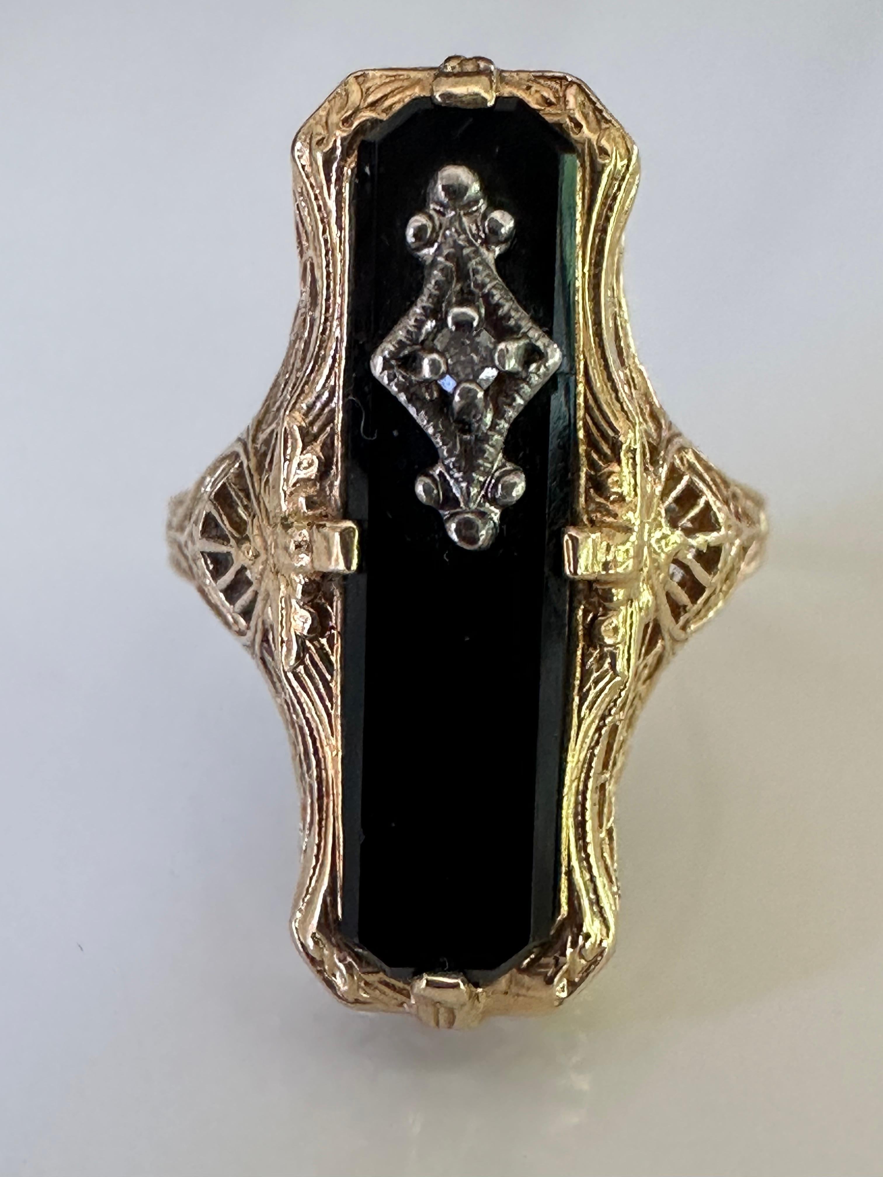 North-South Onyx and Diamond Filigree Ring 5