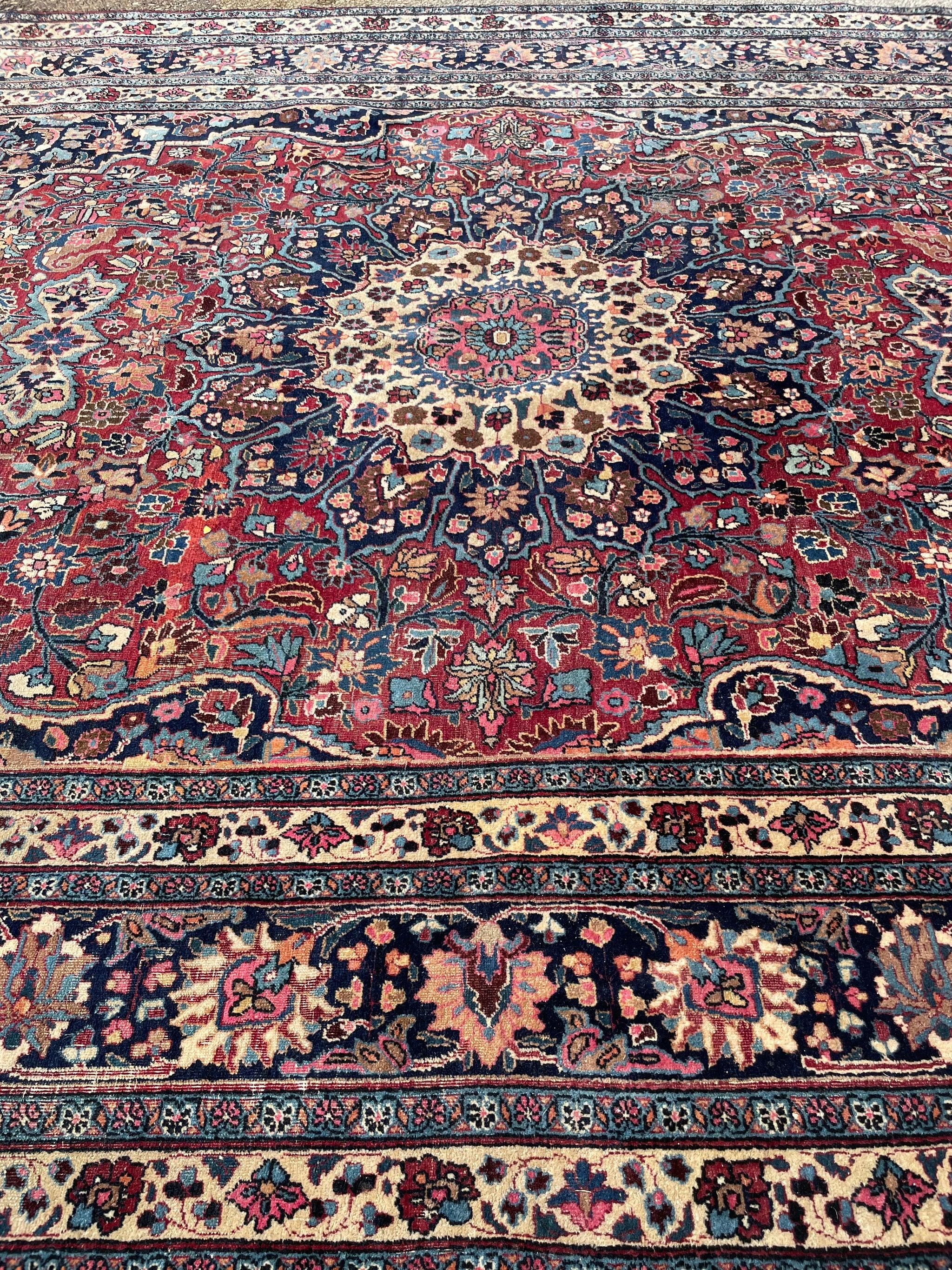 Northeast Antique Blooming Jewel Flora Rug, c. 1940's In Good Condition For Sale In Milwaukee, WI