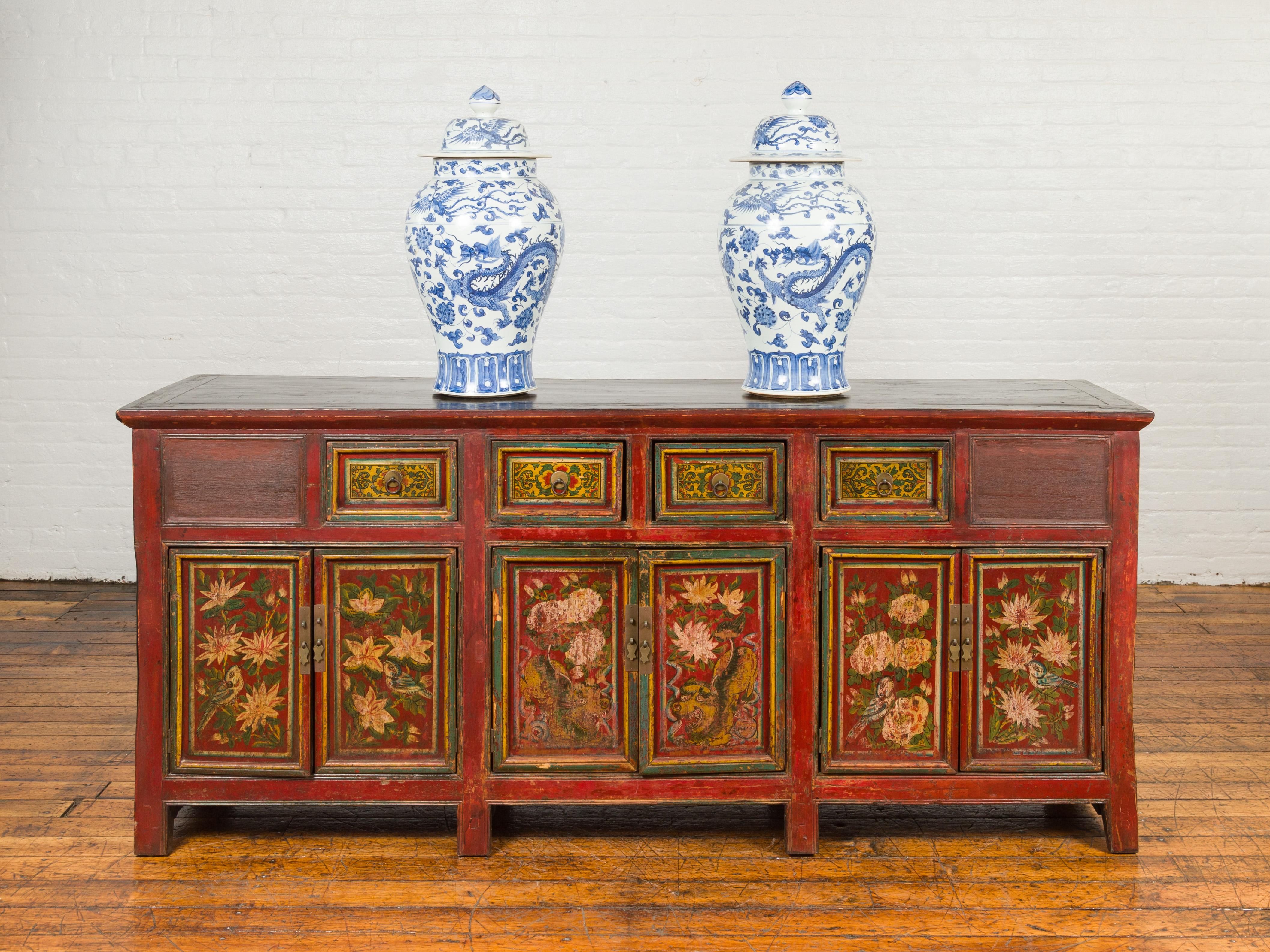 Northern Chinese 19th Century Red Lacquered Buffet with Painted Floral Decor In Good Condition In Yonkers, NY