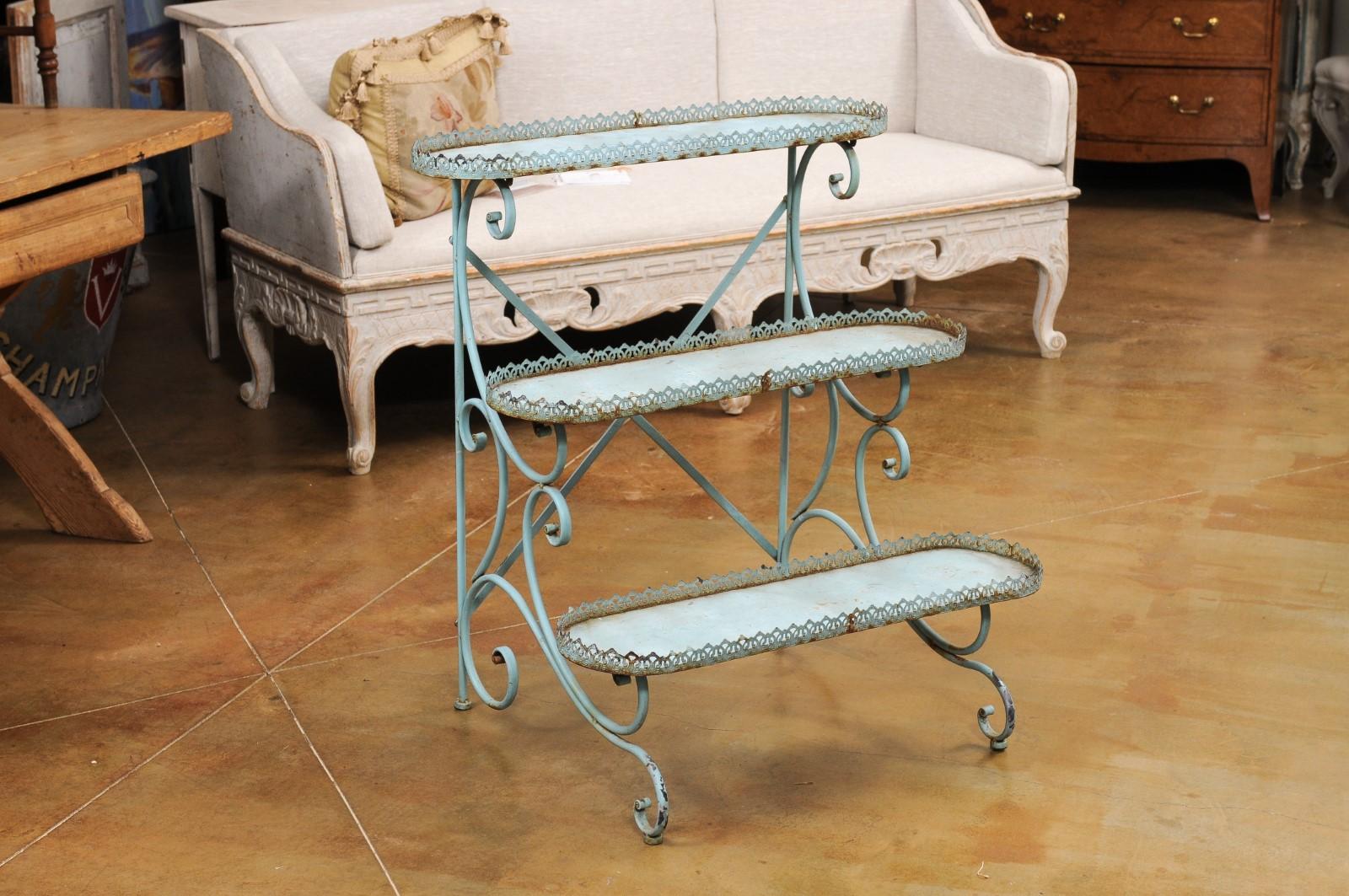 Northern French Blue Painted Iron Three-Tiered Flower Stand with Pierced Gallery In Good Condition For Sale In Atlanta, GA