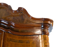 Northern German Baroque Cabinet of Walnut and Oak from circa 1730