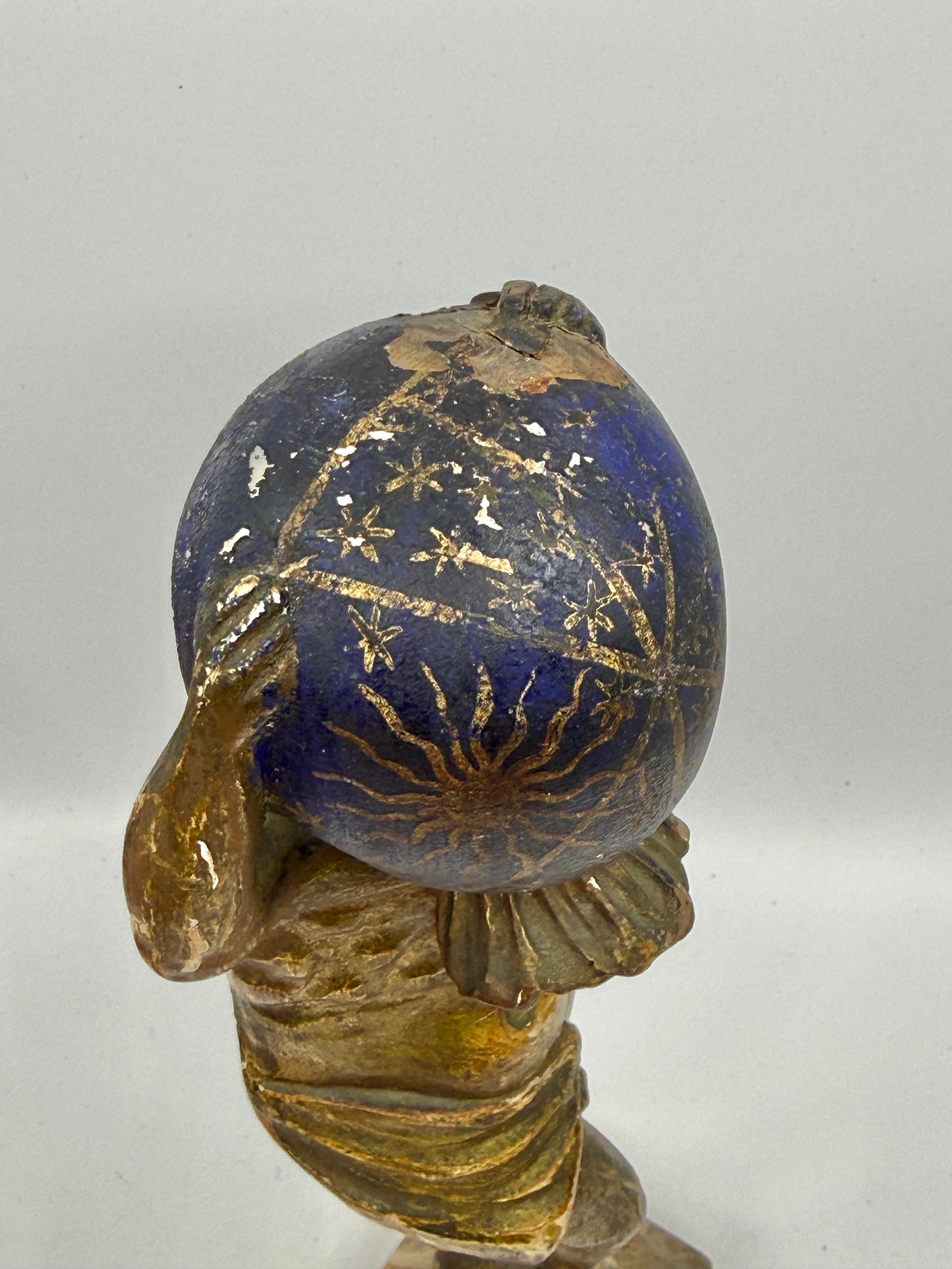 Northern Italian Carved Wood & Gessoed Atlas with Celestial Globe Circa 1800 in vendita 6