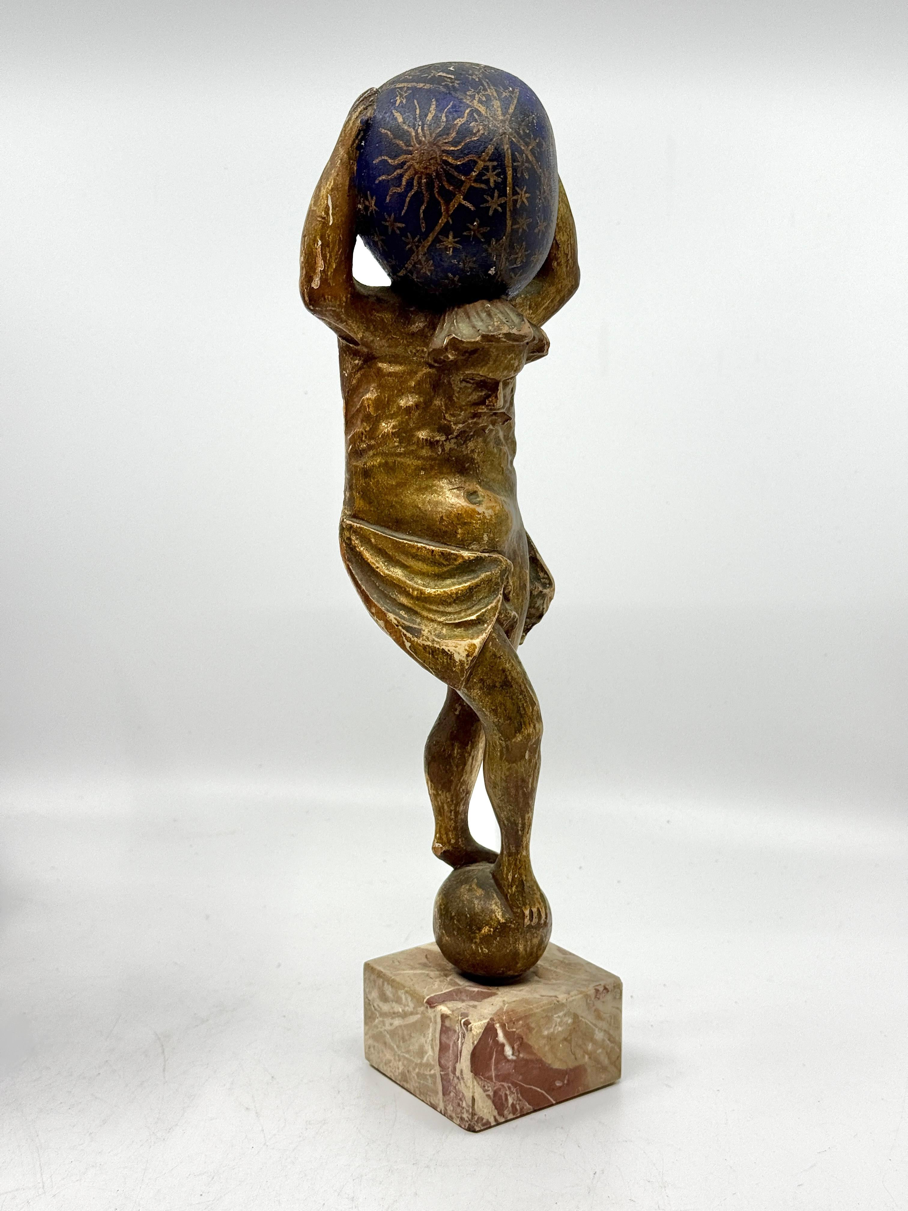 Northern Italian Carved Wood & Gessoed Atlas with Celestial Globe Circa 1800 in vendita 11