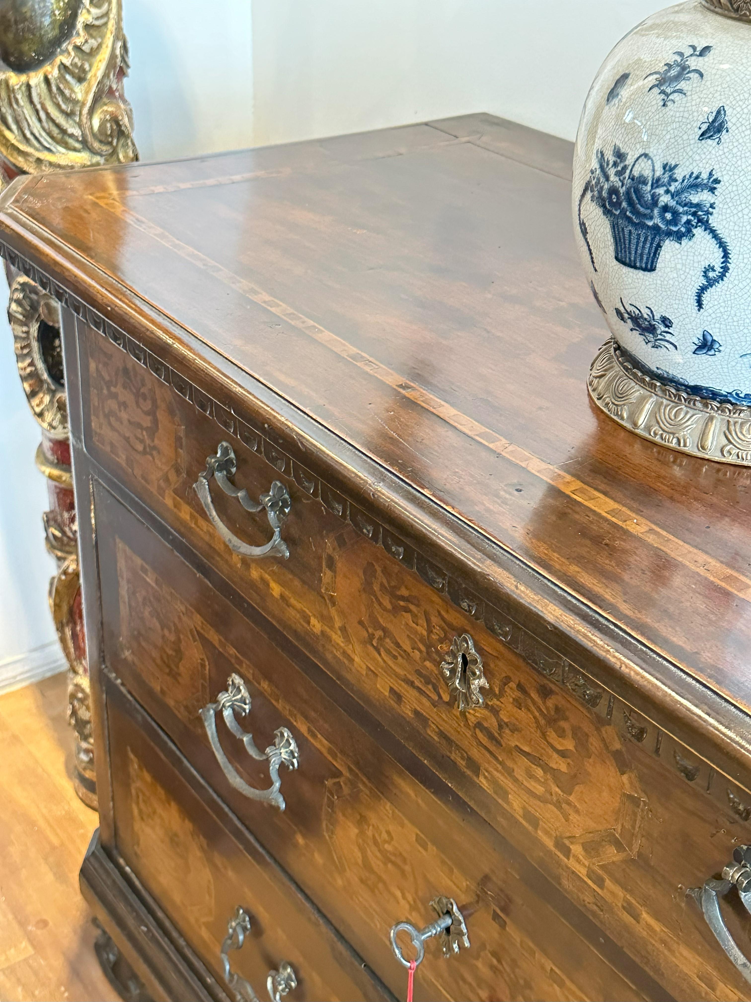 Maple Northern Italian Inlaid Walnut Chest of Drawers  For Sale