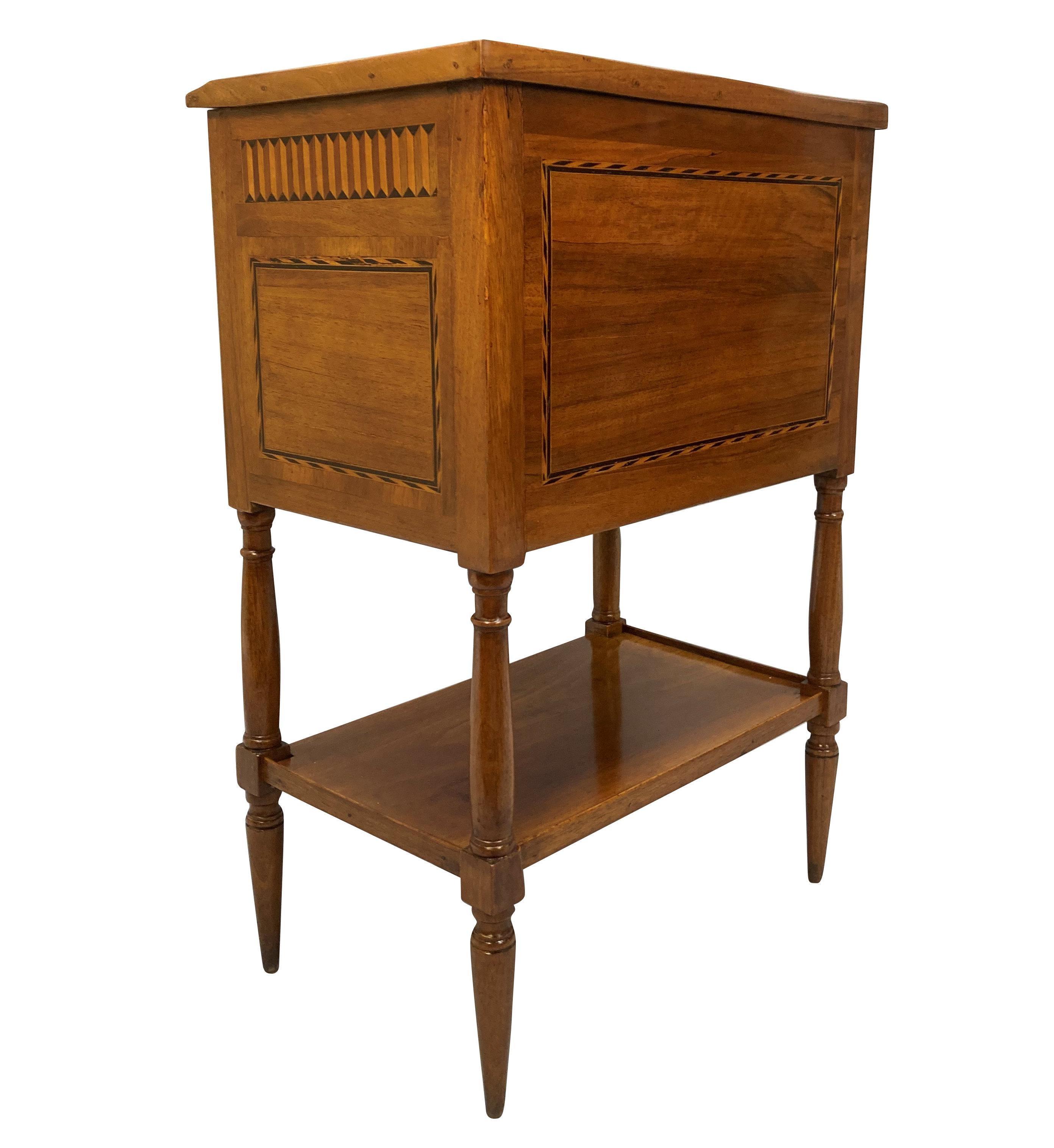 Northern Italian Late 18th Century Night Stand For Sale 2