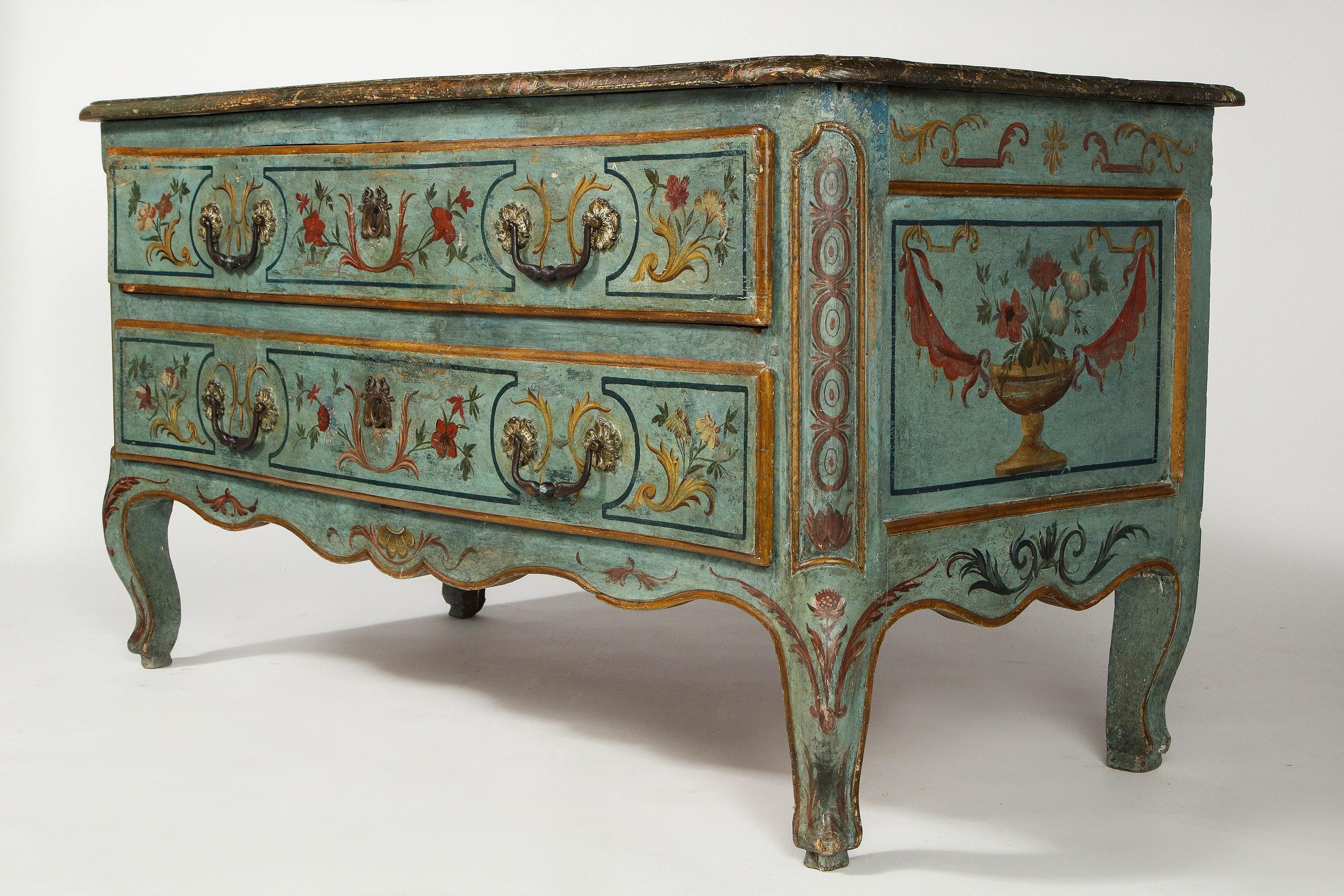 Northern Italian Painted Commode In Good Condition In New York, NY
