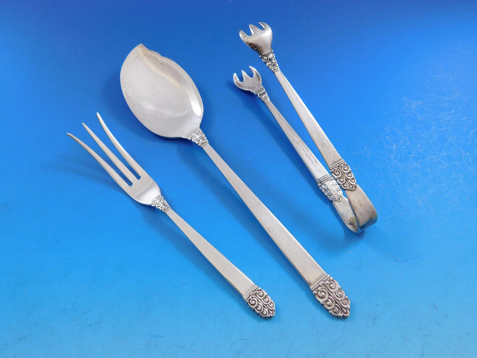 Mid-20th Century Northern Lights International Sterling Silver Flatware Set Service 121 Pc Dinner For Sale